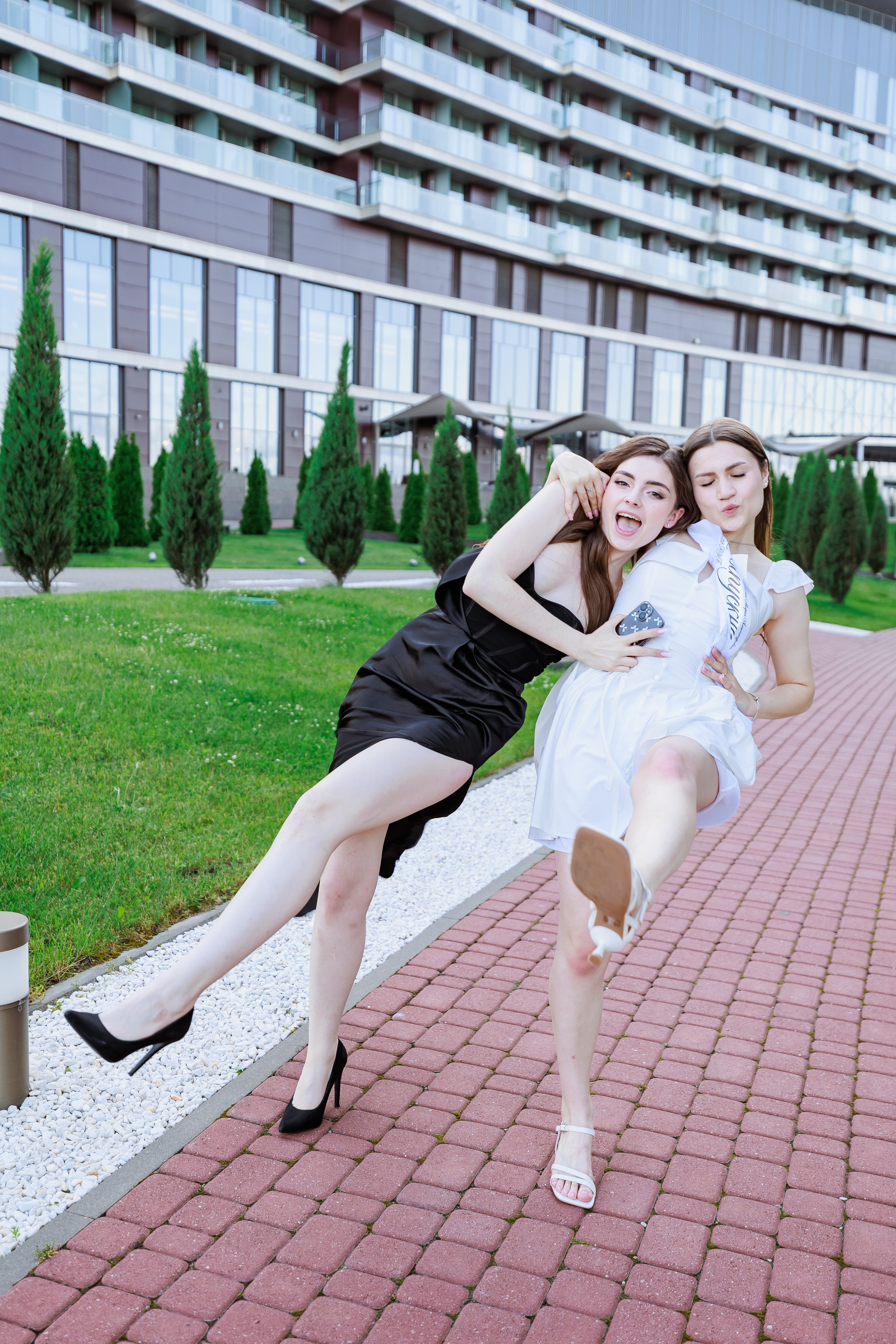 Выпускной колледж 2025. Репортажный фотограф Минск ❘ Костецкий Илья ❘ Беларусь