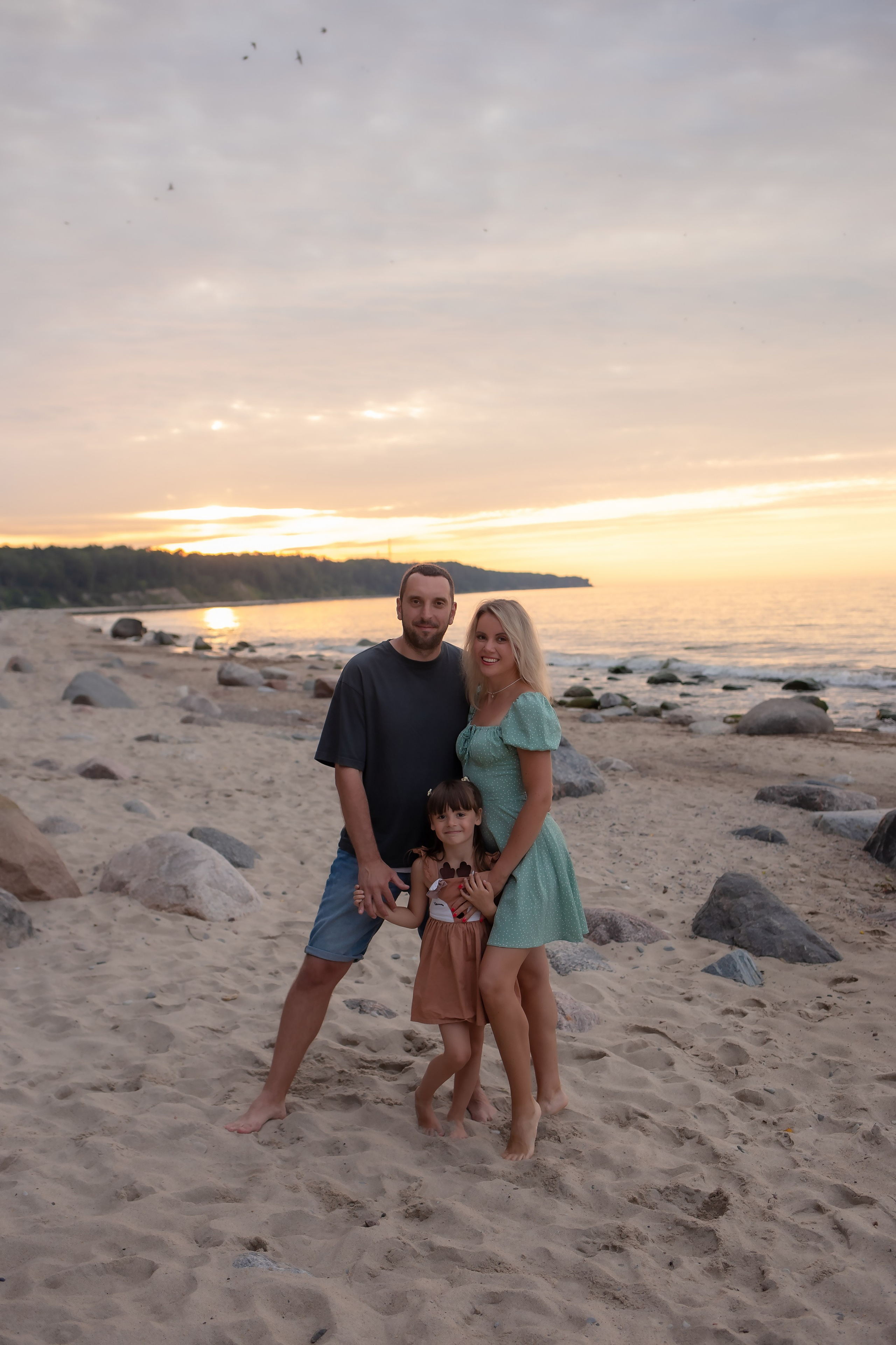 Есеня, Леня и Аня. Закат в Куликово. Фотограф в Калининграде Решетникова Алина