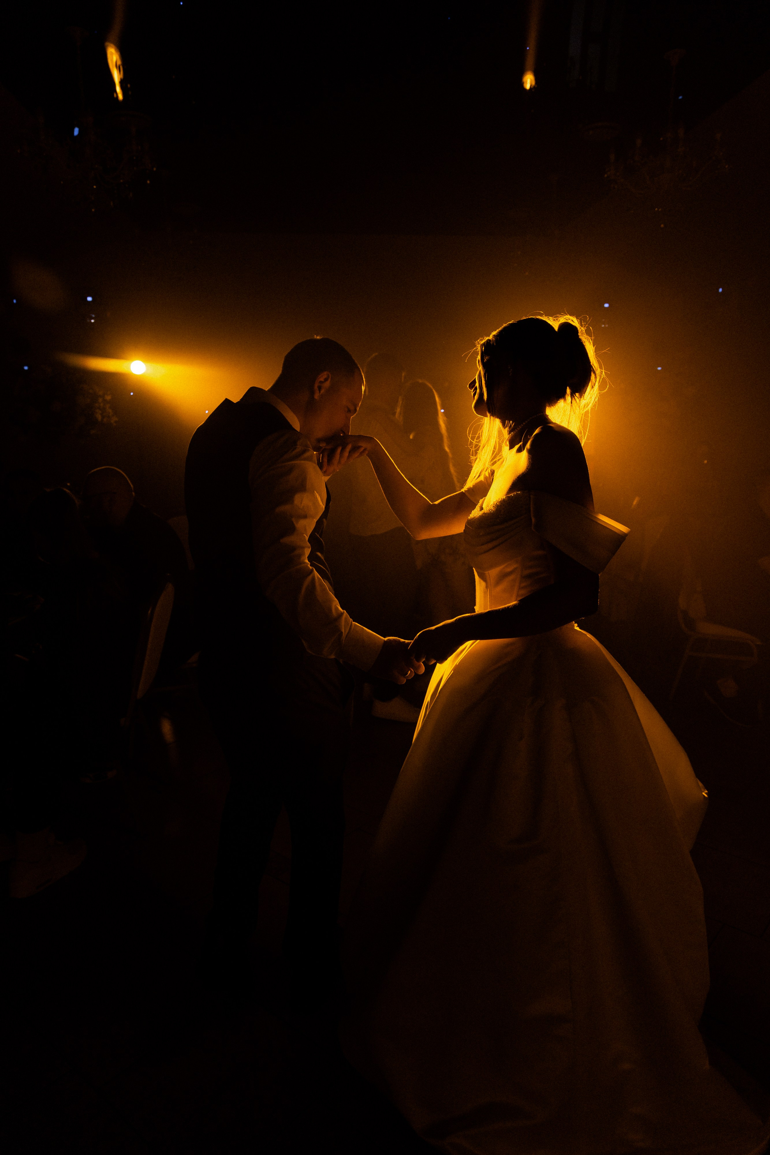 Свадебная фотосессия Анастасии и Игоря в Усадьбе Легенда. Свадебный фотограф в Минске/Беларуси Сергей Спиридонов