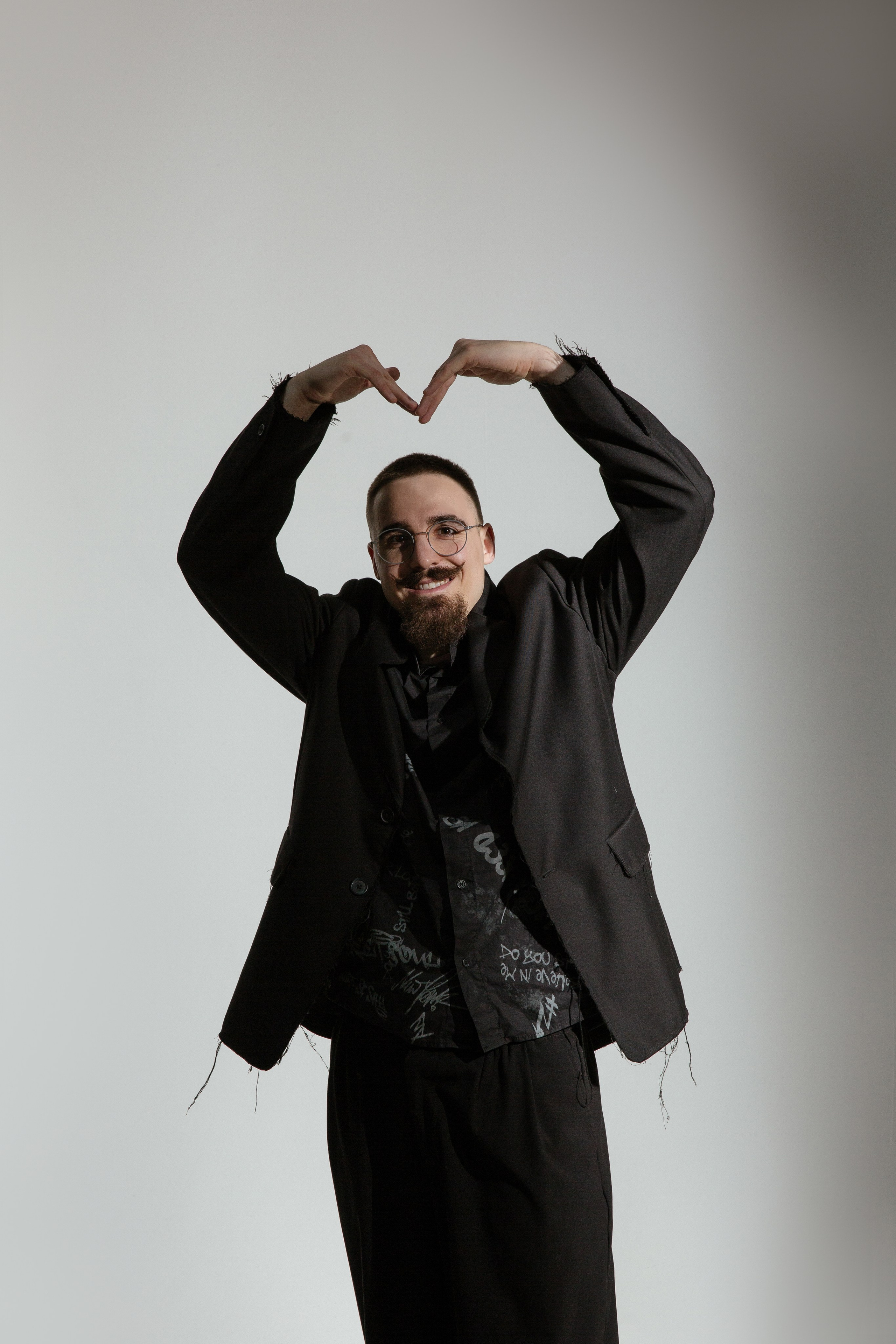 Артур. Свадебные фотографы в г. Сургут Маркова Наталья и Замахина Елена