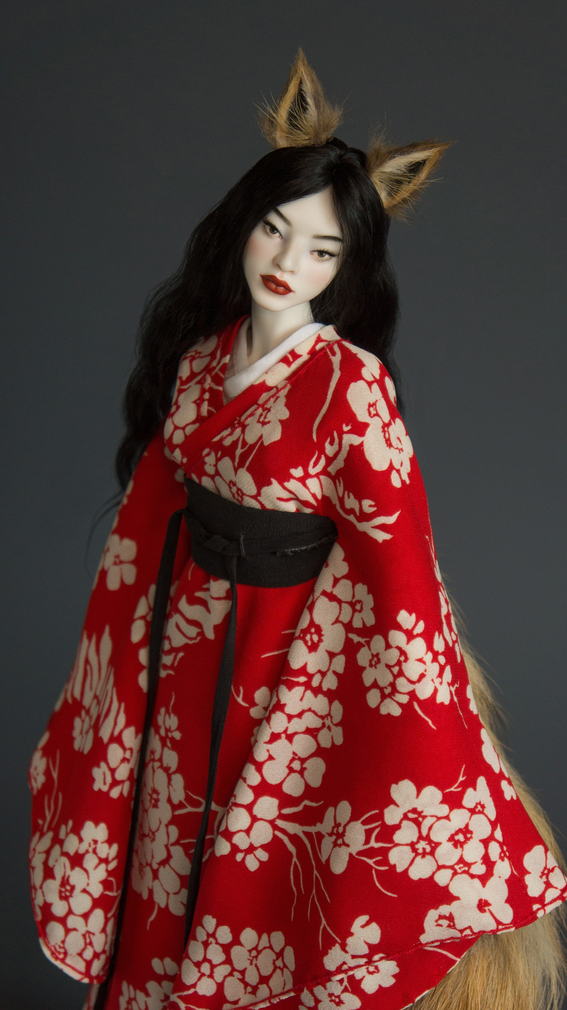 ГАЛЕРЕЯ. Авторские Шарнирные куклы и украшения из фарфора Алексаны Лавринчук