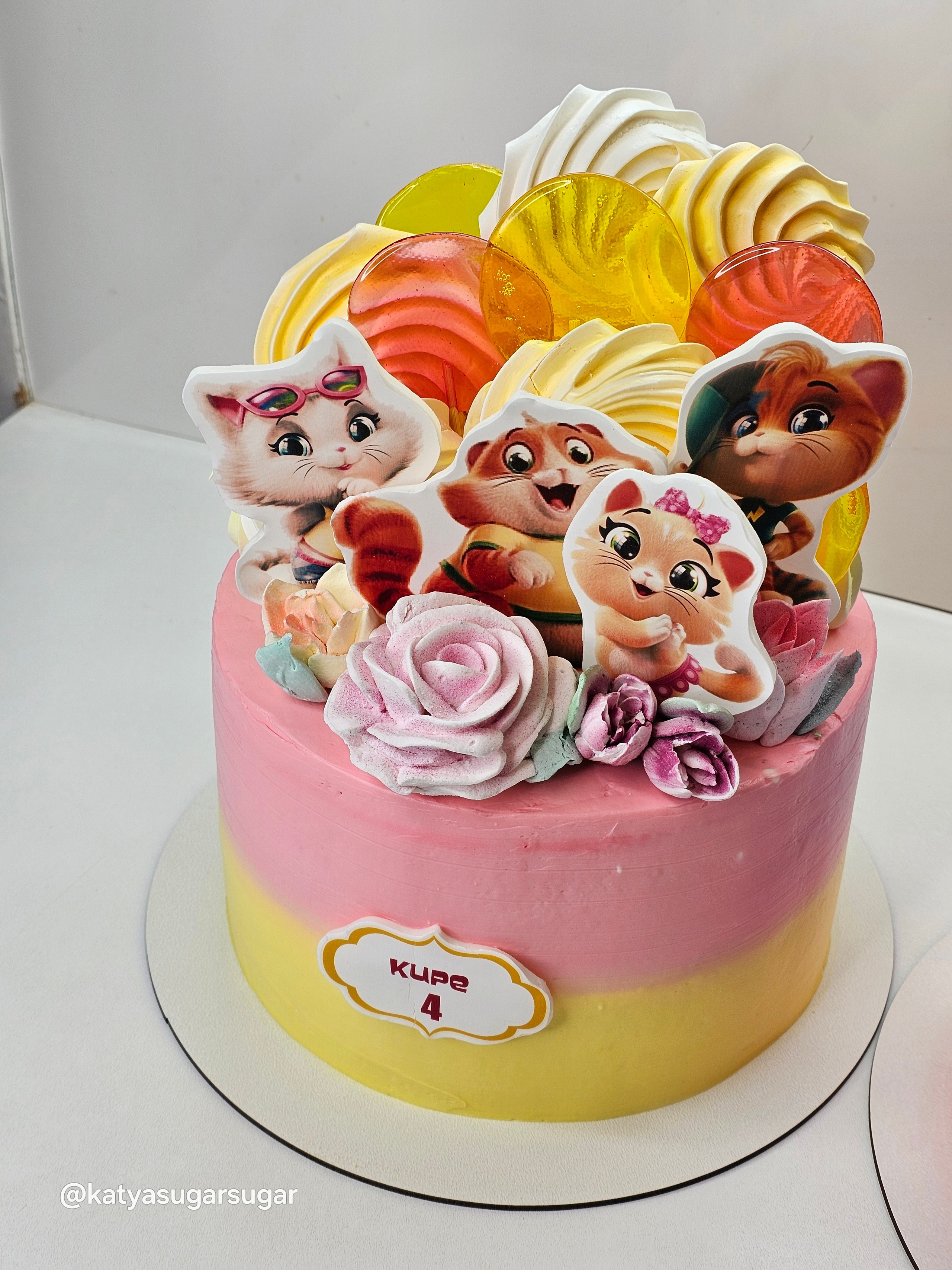 Торты. Katyasugarsugar капкейки, зефир, торты Москва