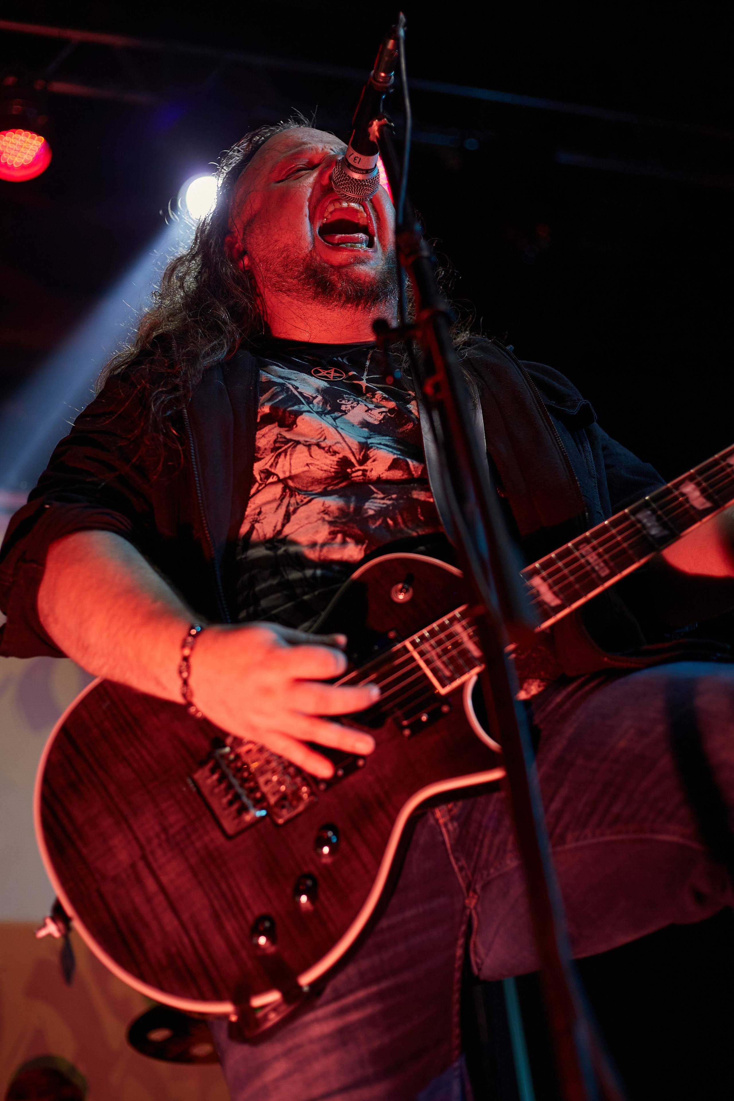 2023-11-03. Abysslooker