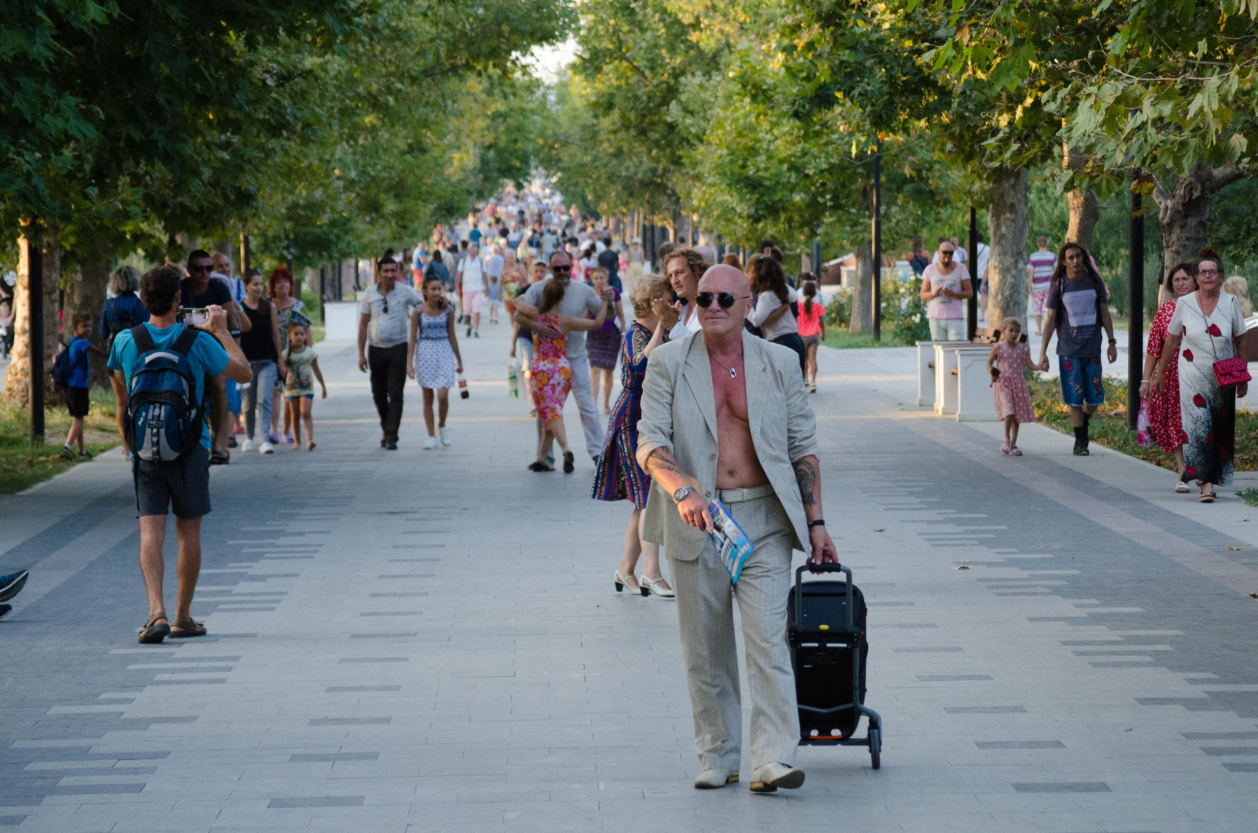 Фотограф на ваше мероприятие в Крыму | Съемка милонг и фестивалей | Илья Желдак. Профессиональная фотосъемка в Крыму. Натуральные эмоции и живые кадры. Забронируйте дату прямо сейчас!