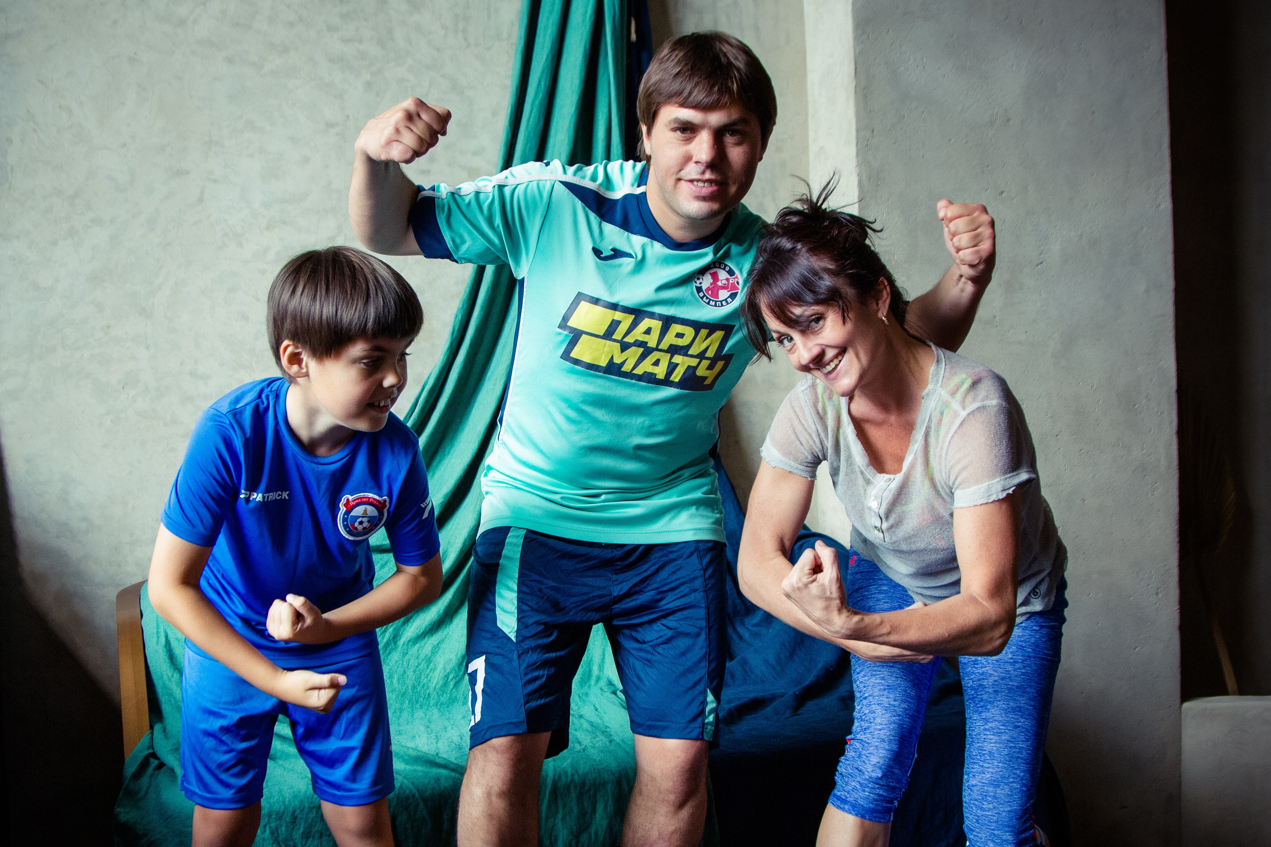 Семейная студийная фотосессия. Свадебный и семейный фотограф в Москве и Подмосковье Лариса Козлова