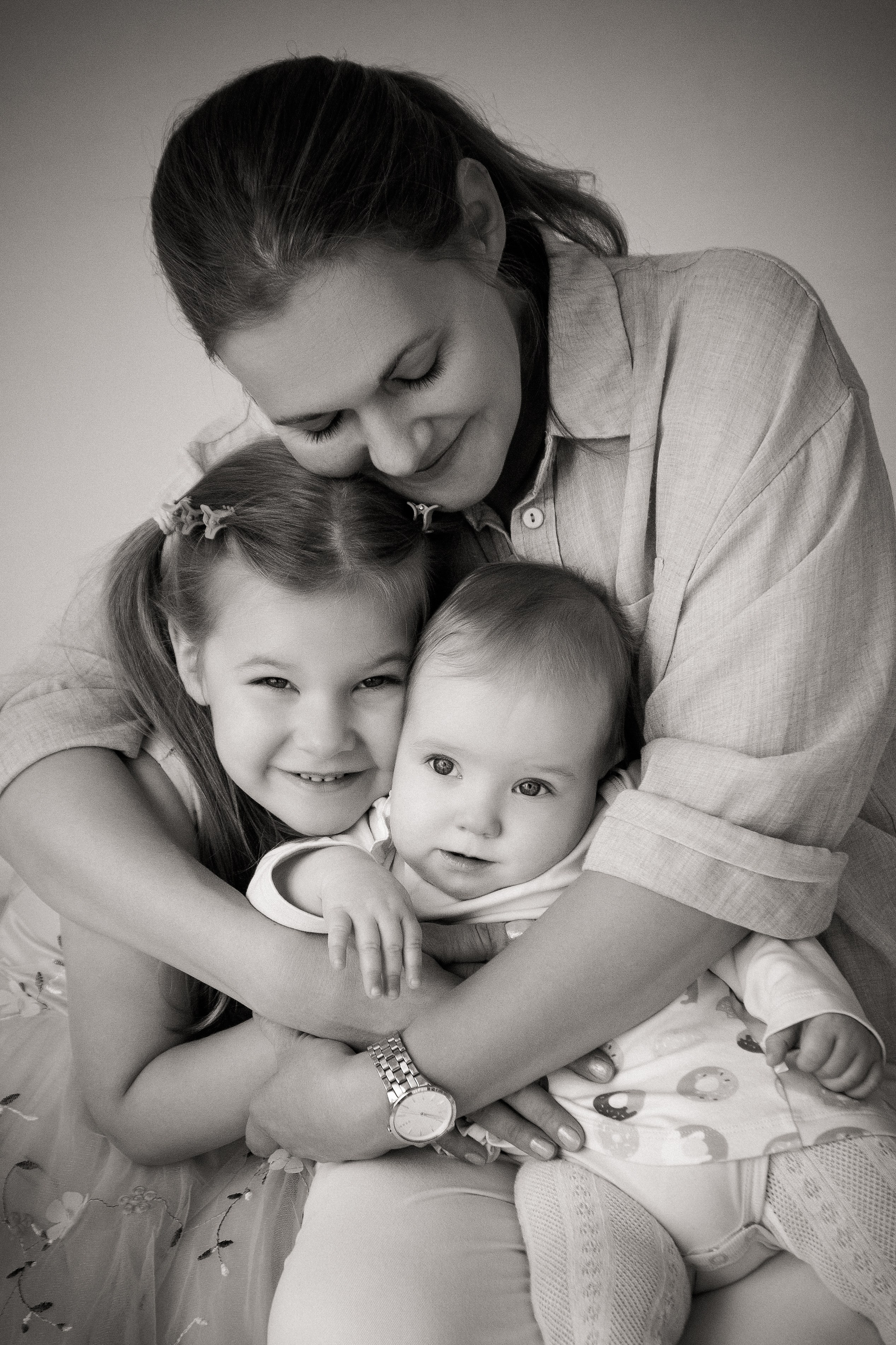 Семейная фотосессия в студии One take studio VANILLA. Свадебный и семейный фотограф в Москве и Подмосковье Лариса Козлова