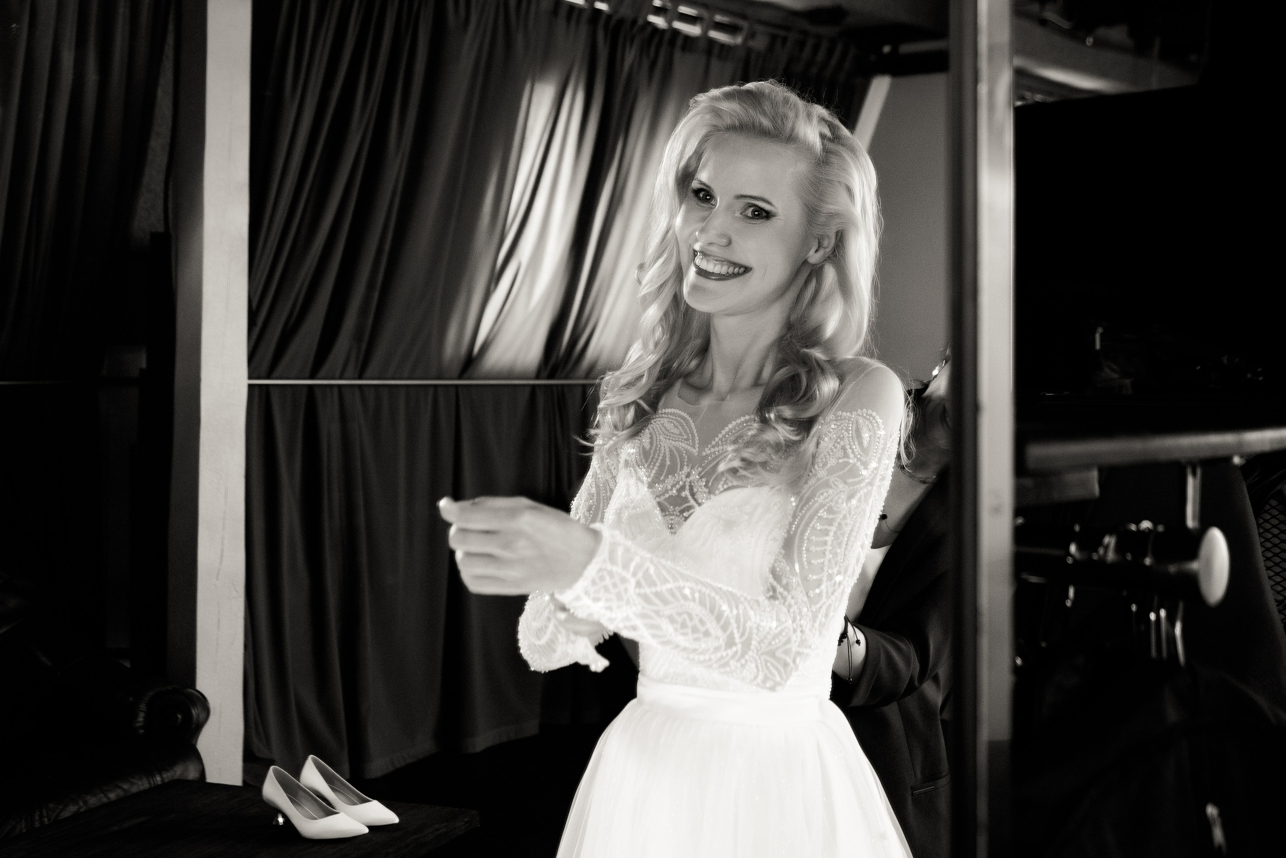 Свадебная фотосессия на ВДНХ. Свадебный и семейный фотограф в Москве и Подмосковье Лариса Козлова