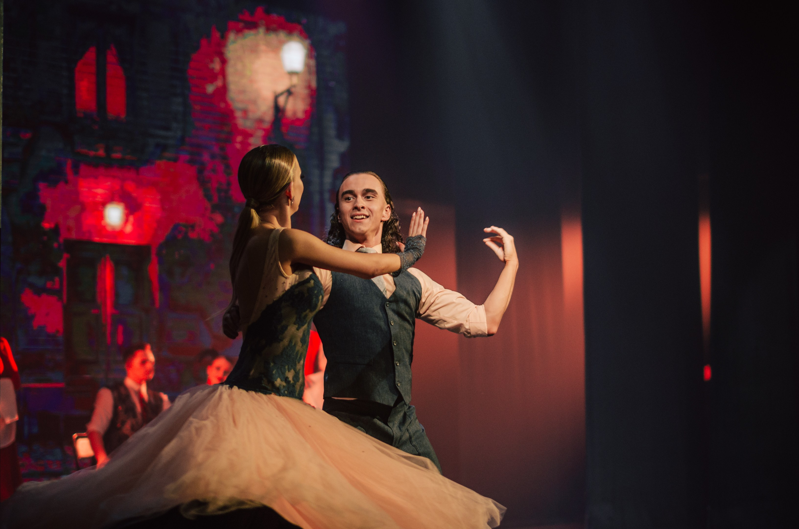 Фоторепортаж танцевального мероприятия. Денисова Аля — фотограф для парных съемок и индивидуальных историй в Барнауле