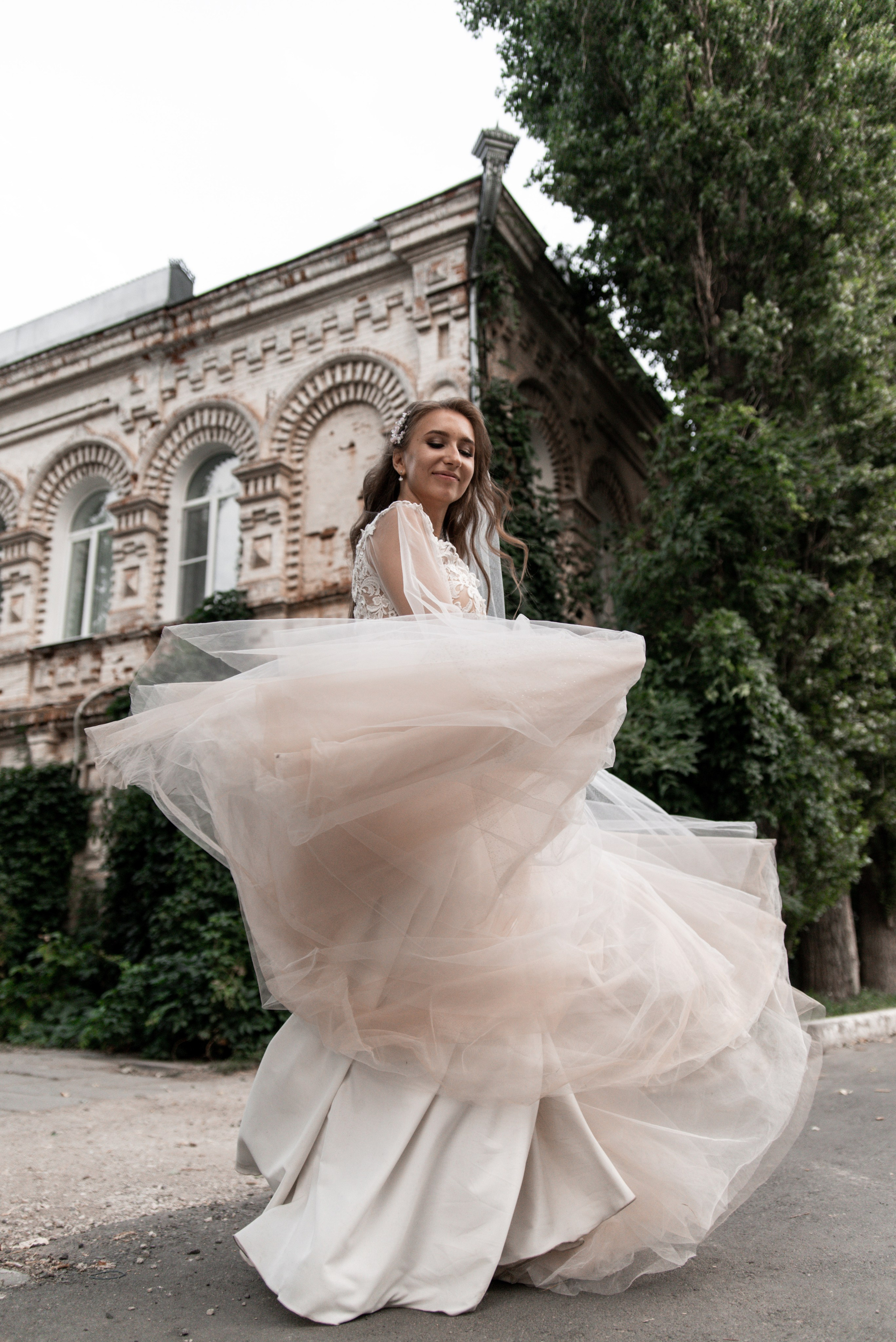 Юлия и Артем. Меня зовут Александр Литвинчук и я свадебный фотограф в Саратове