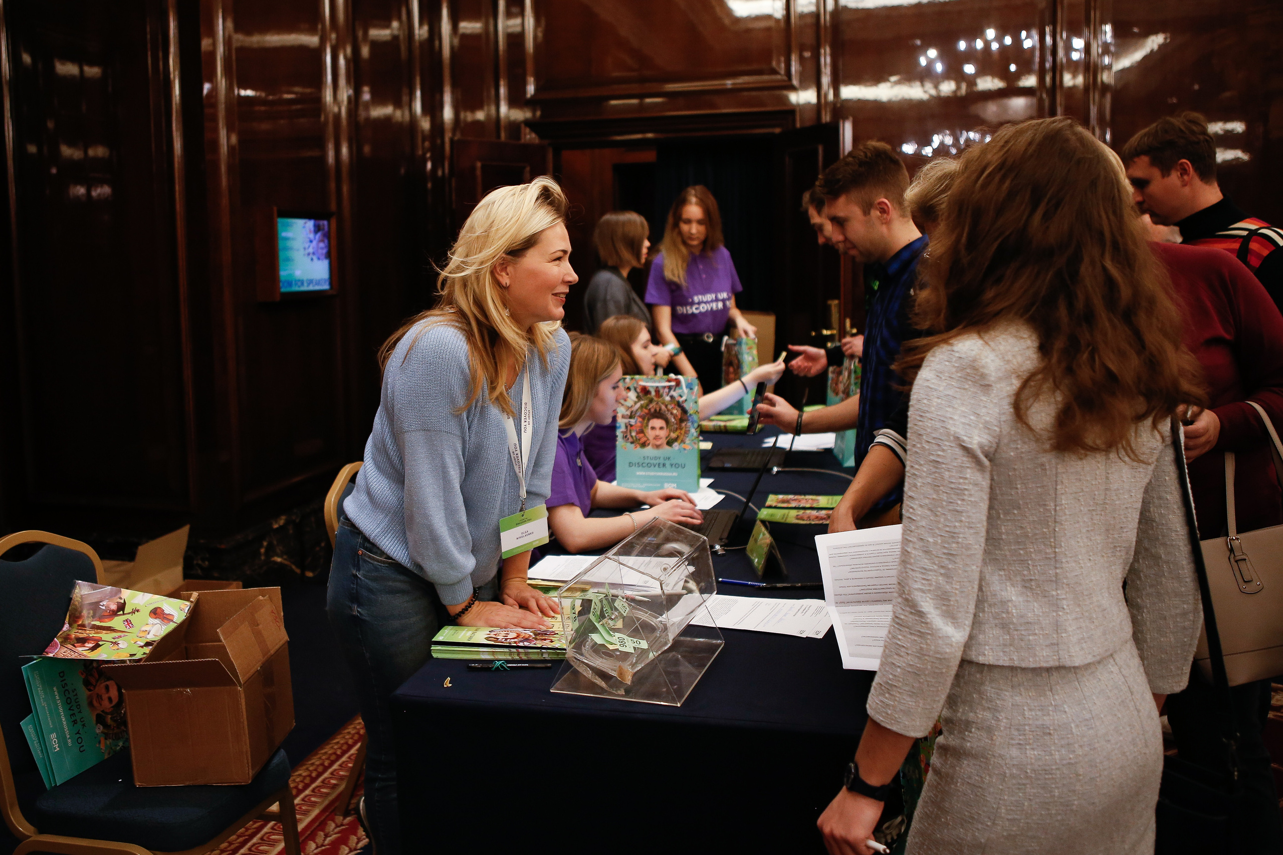 Выставка в The Ritz-Carlton. Свадебный Фотограф Екатерина Ефремова