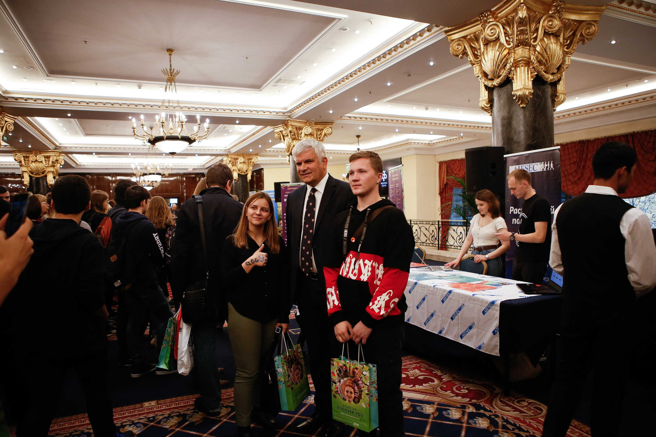 Выставка в The Ritz-Carlton. Свадебный Фотограф Екатерина Ефремова