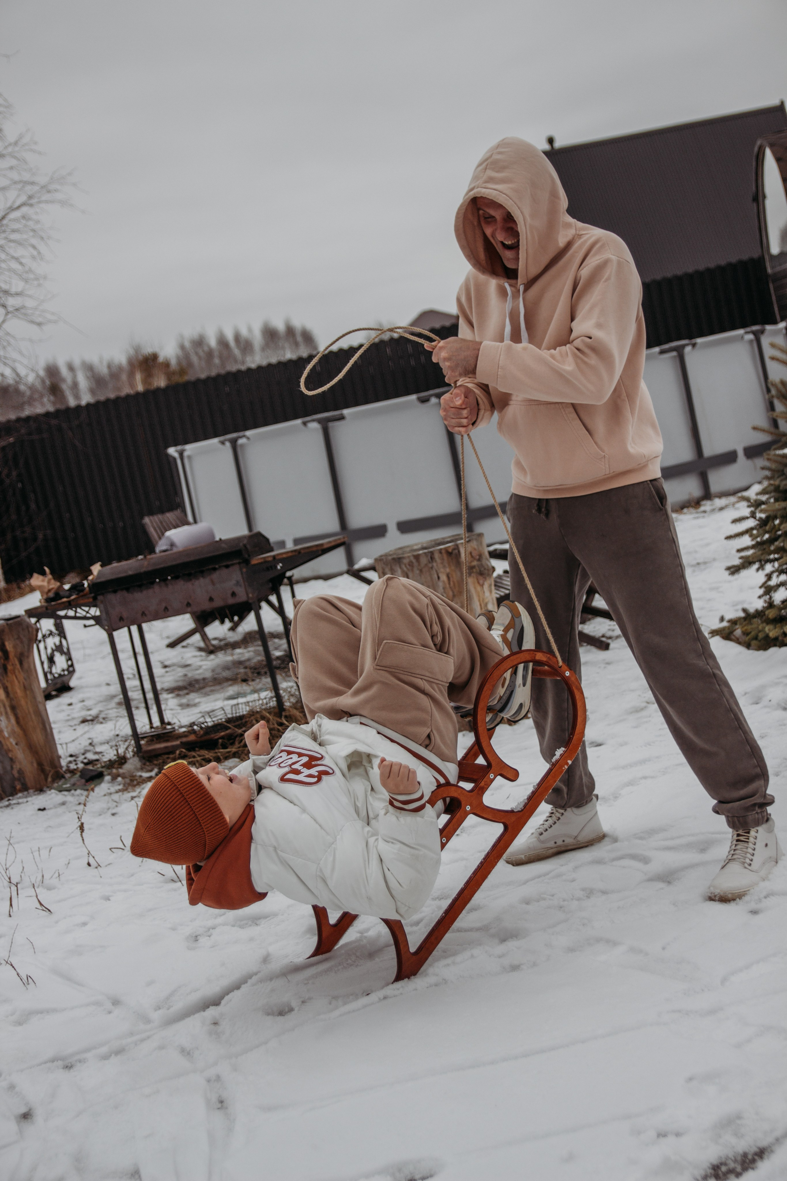 Новогодняя съемка в домике, для семьи Вероники. Венера Гайн. Репортажный фотограф  Тюмень. Обучение фотографии с 0