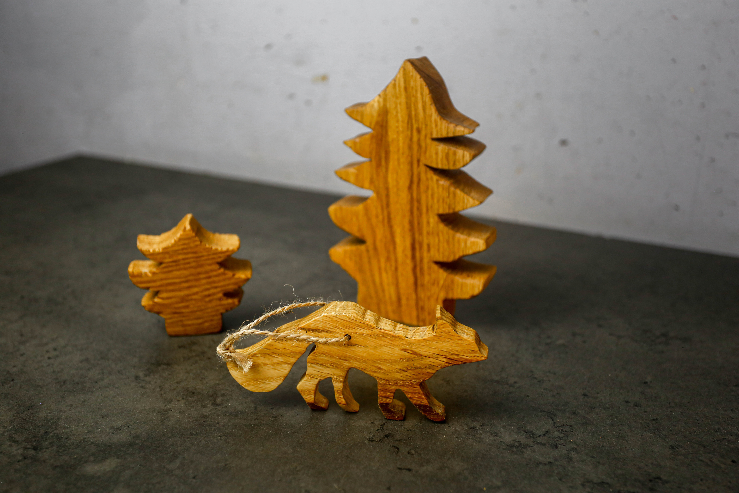 Ёлочные игрушки из дерева 🎄. Разделочные доски и деревянная мебель на заказ