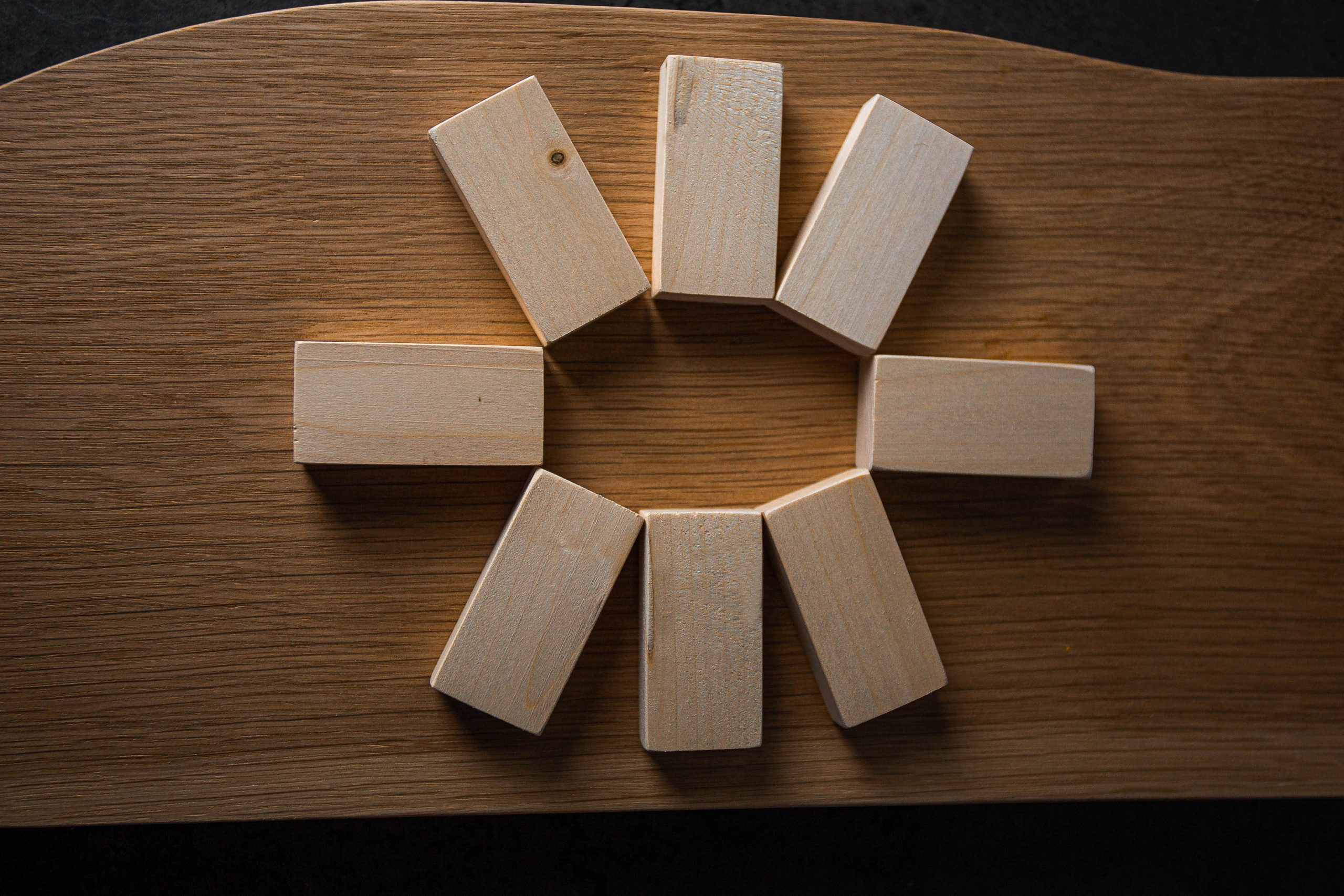 Кубики Ф. Фрёбеля. Разделочные доски и деревянная мебель на заказ