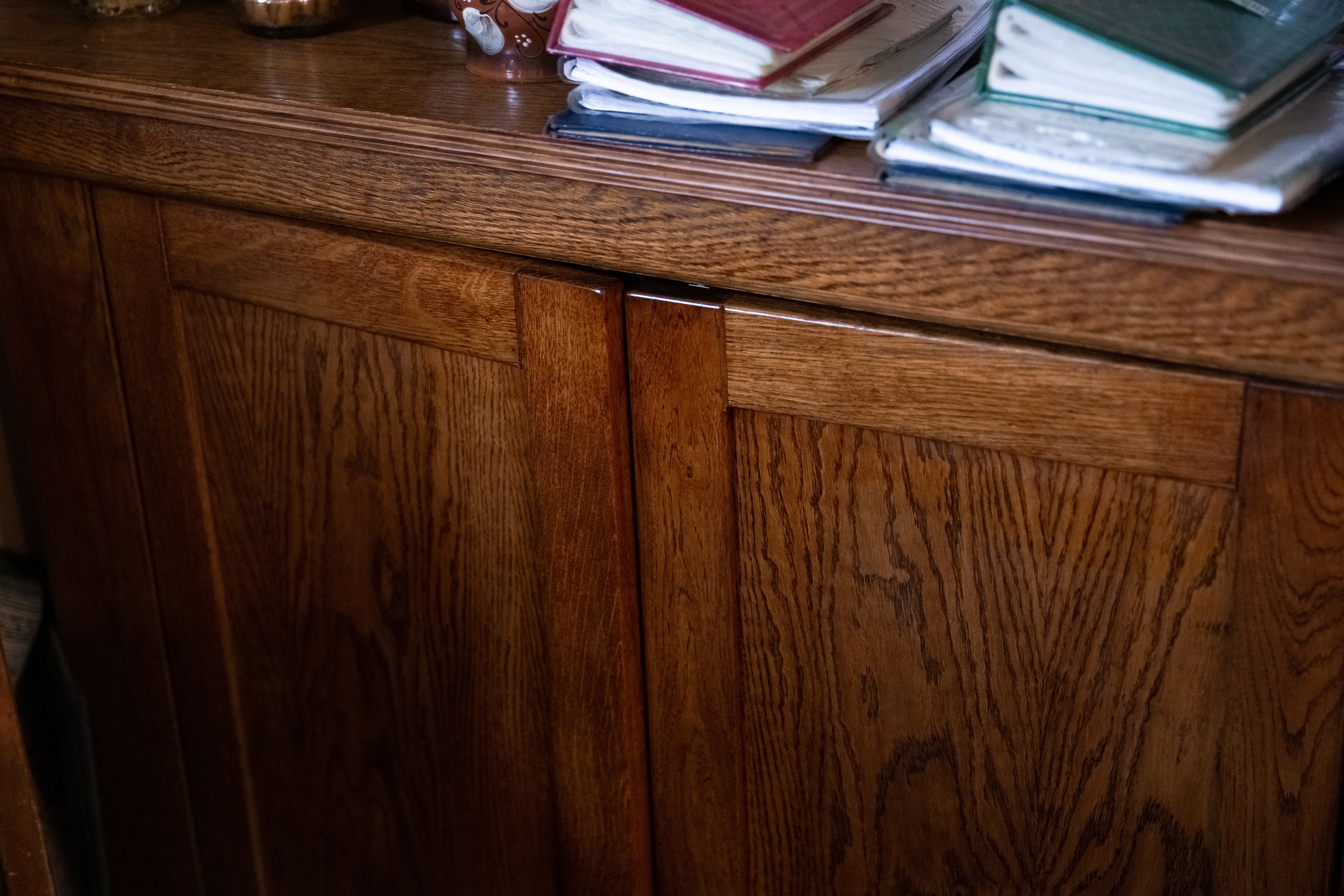 Мебель в часовню Спиридона Тримифунтского в Санкт-Петербурге. Разделочные доски и деревянная мебель на заказ