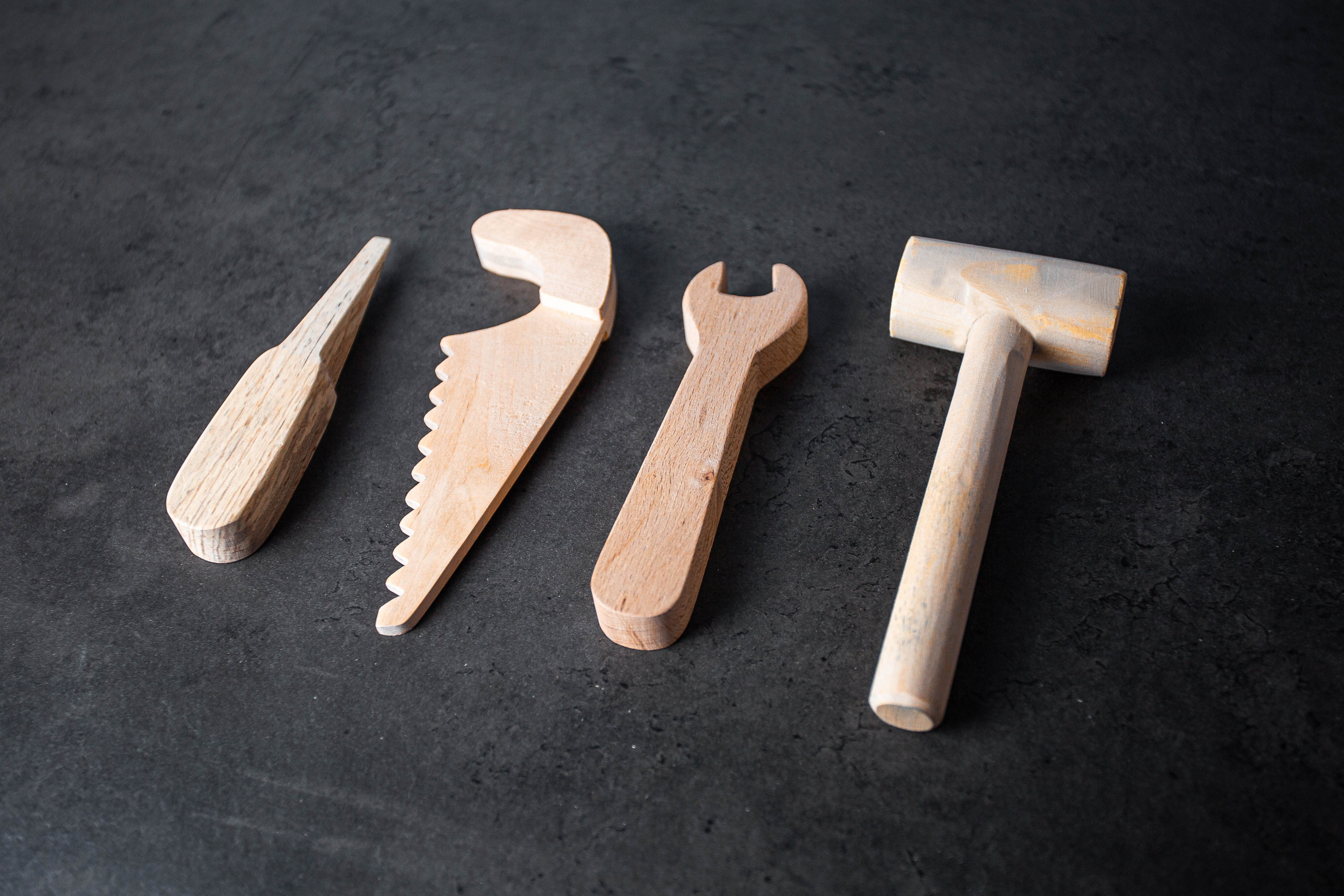 Набор инструментов. Разделочные доски и деревянная мебель на заказ