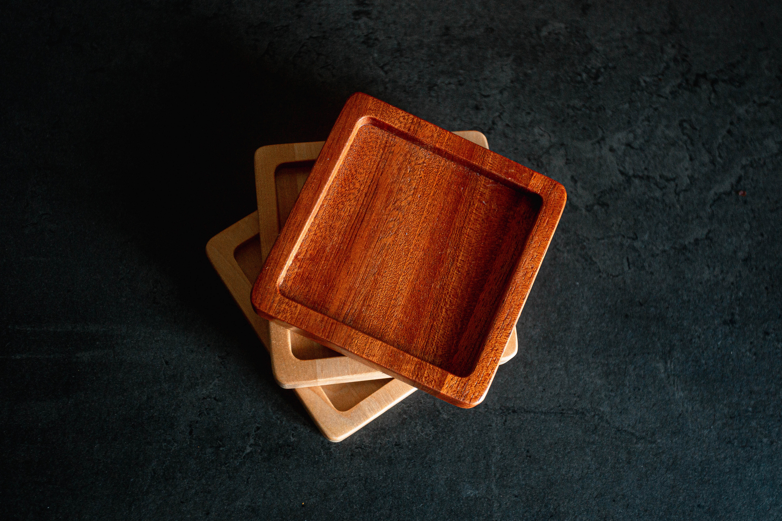 Подставки для кружек. Разделочные доски и деревянная мебель на заказ