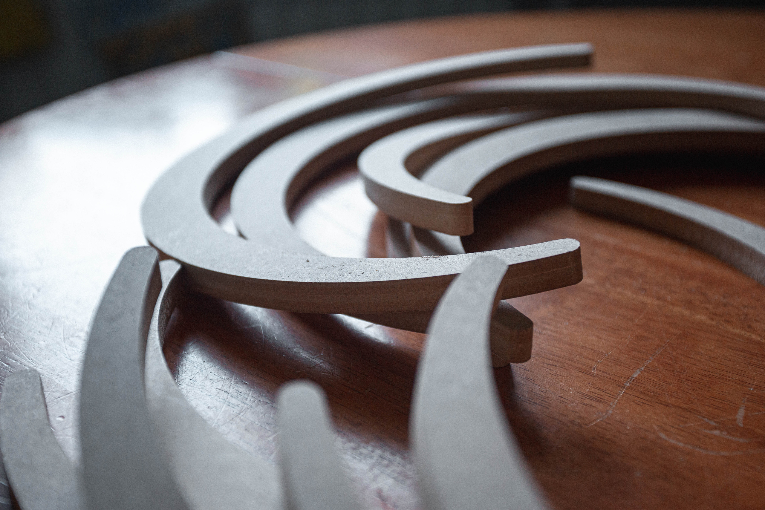 Луны из мдф. Разделочные доски и деревянная мебель на заказ