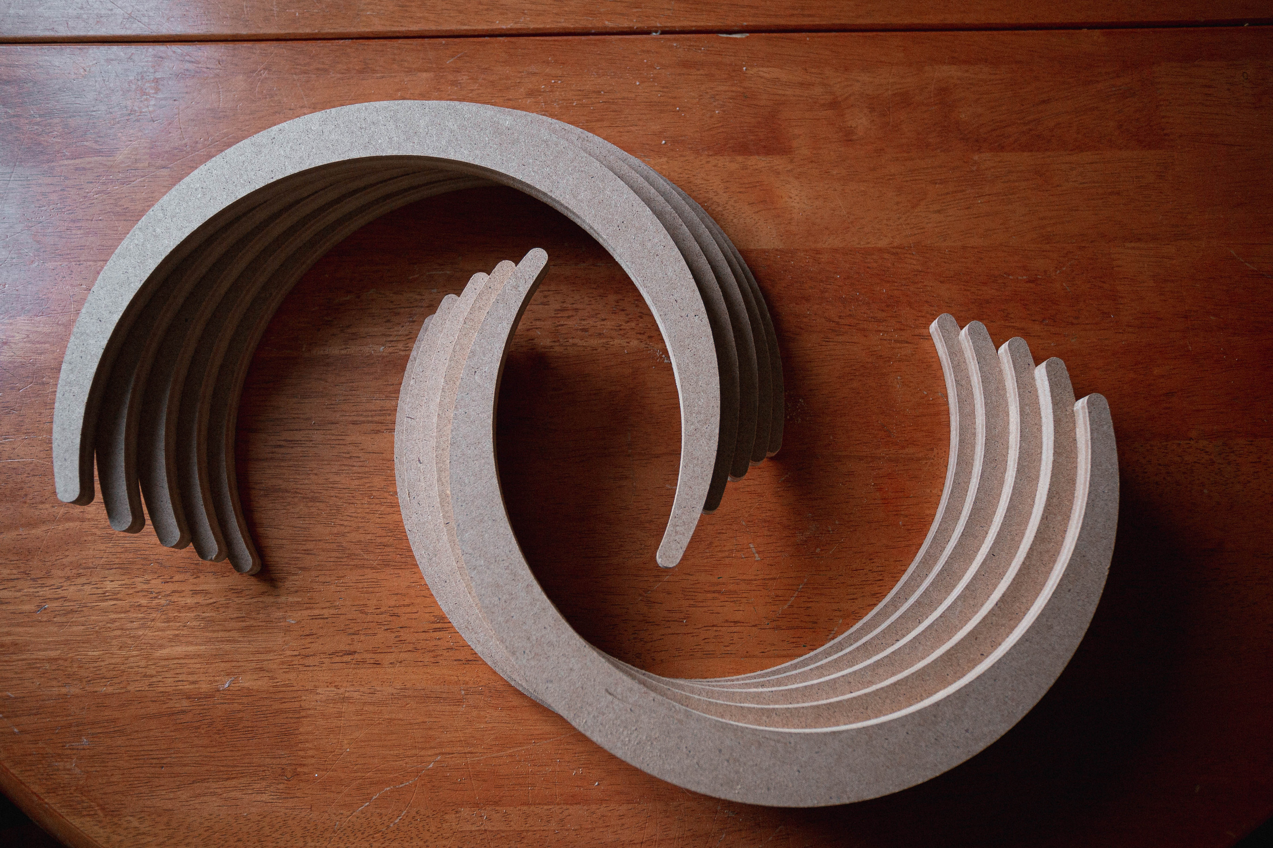 Луны из мдф. Разделочные доски и деревянная мебель на заказ