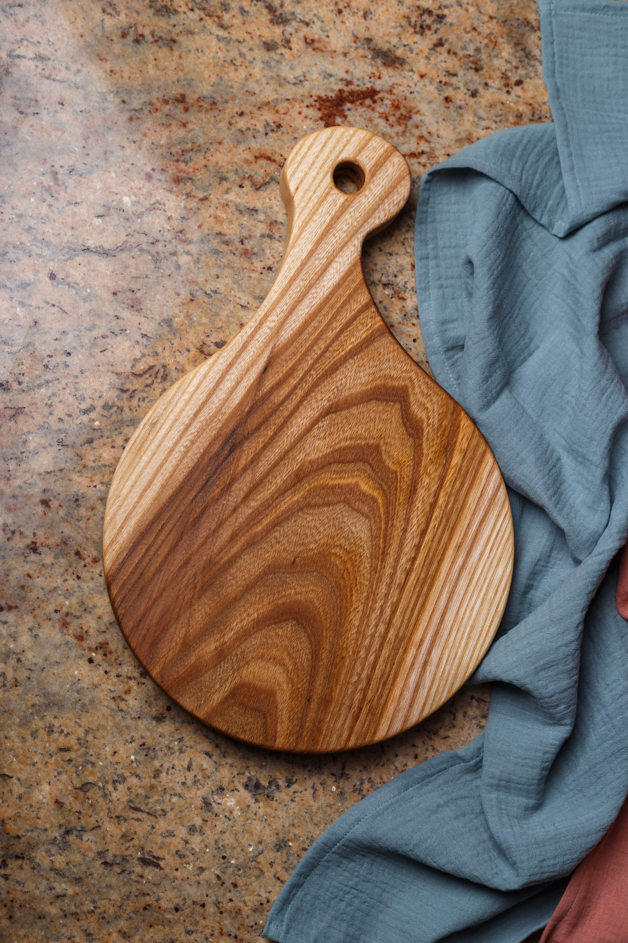 Капля. Разделочные доски и деревянная мебель на заказ