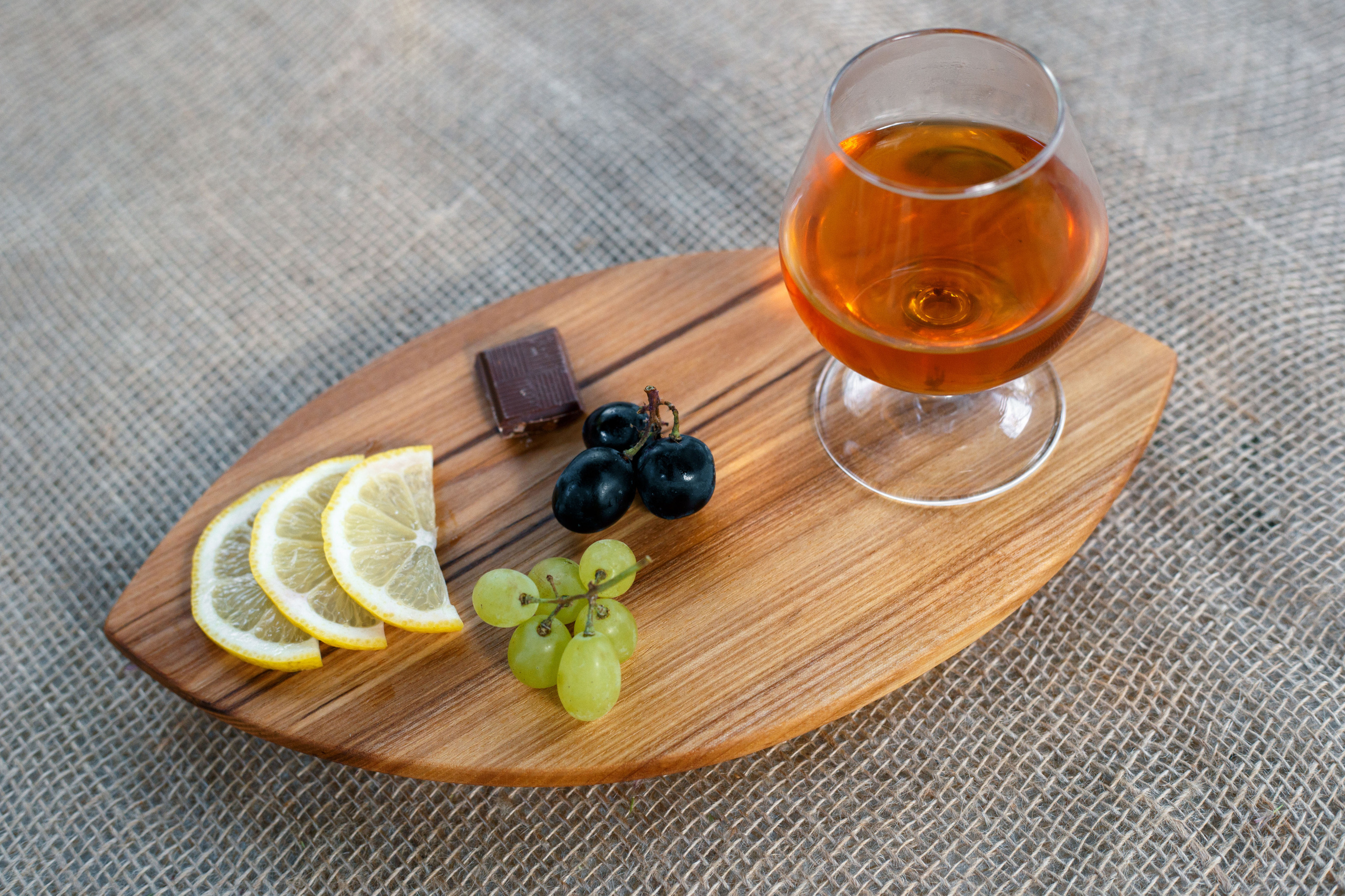 Листик или лодочка. Разделочные доски и деревянная мебель на заказ