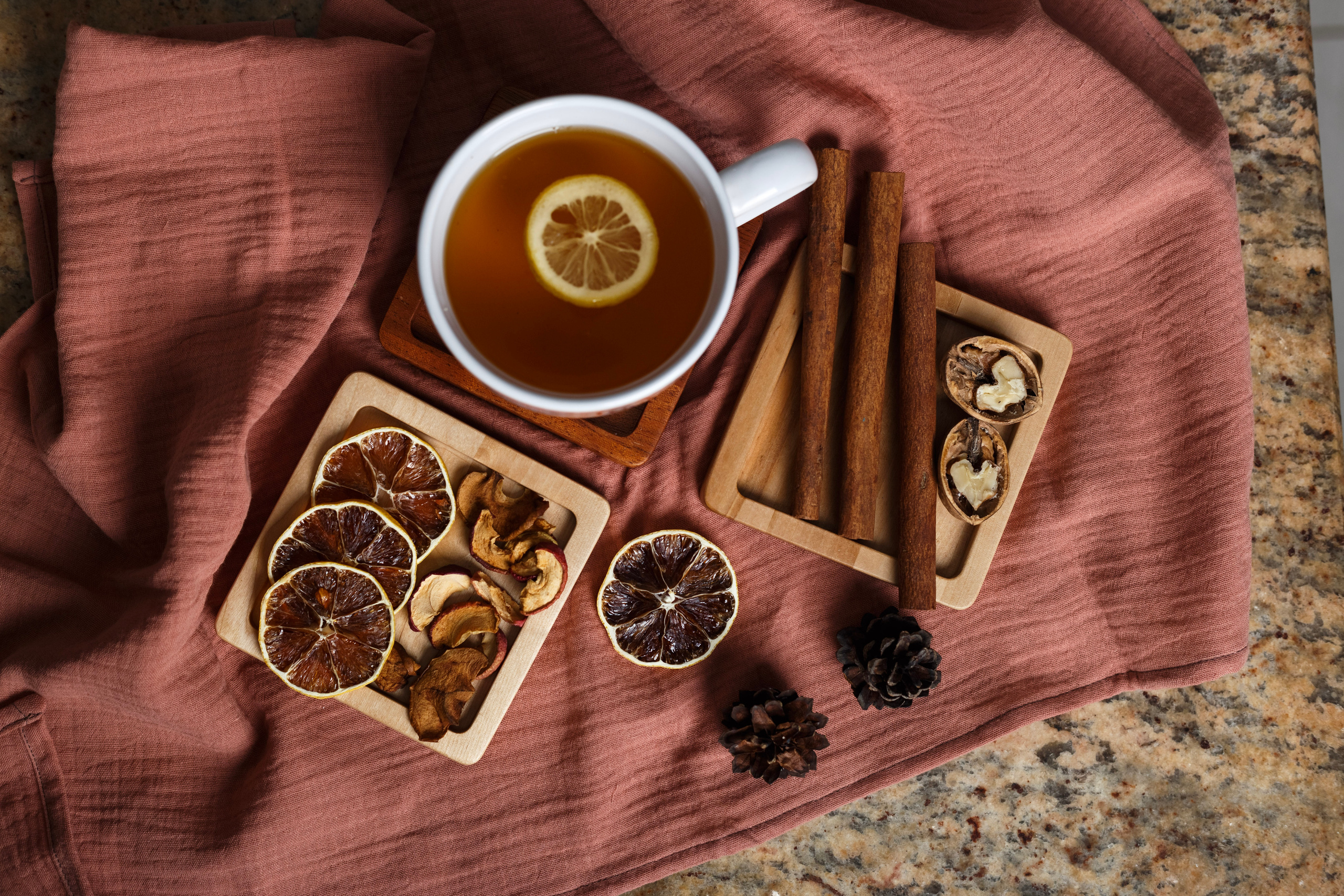 Подставки для кружек. Разделочные доски и деревянная мебель на заказ