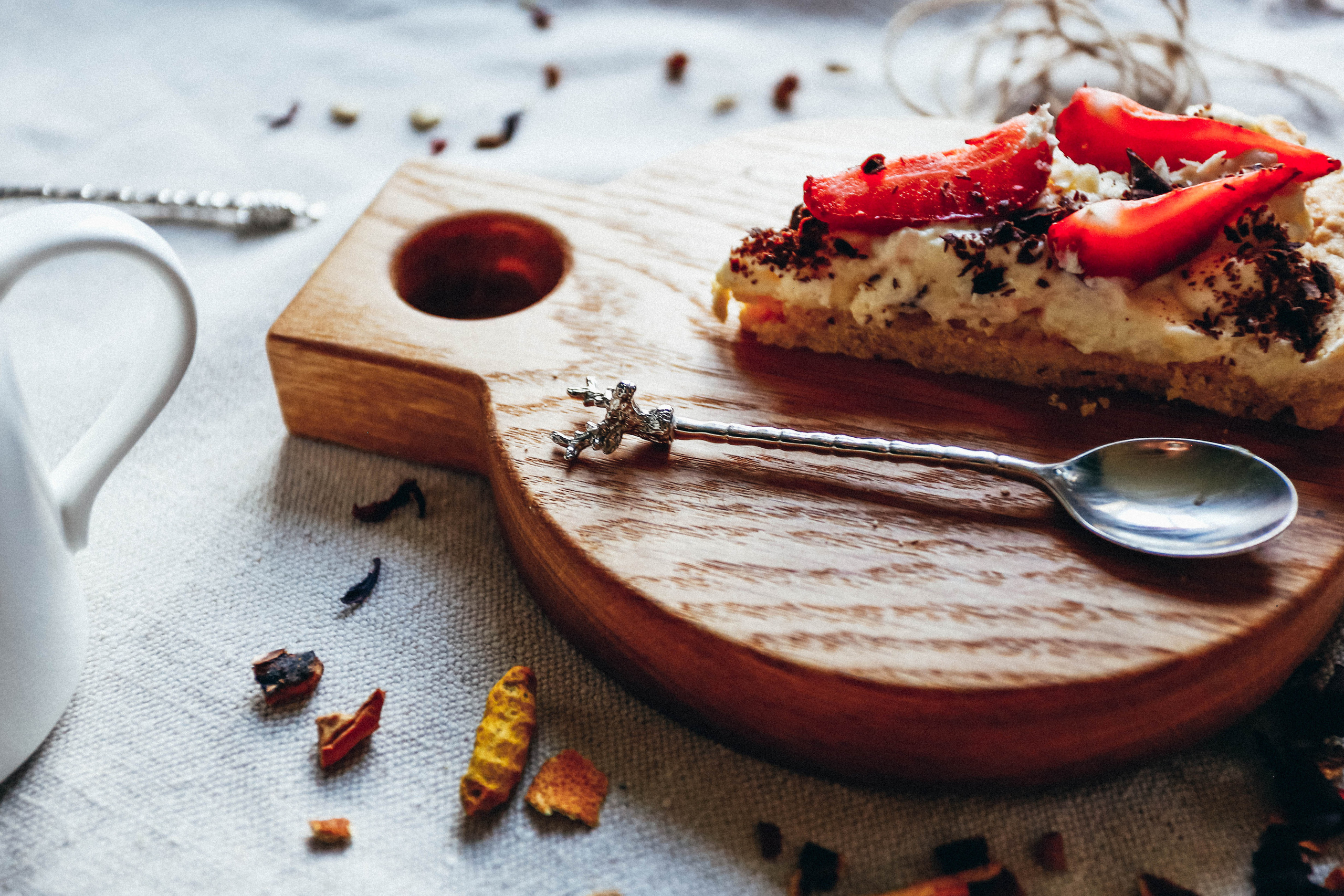 Шарик. Разделочные доски и деревянная мебель на заказ