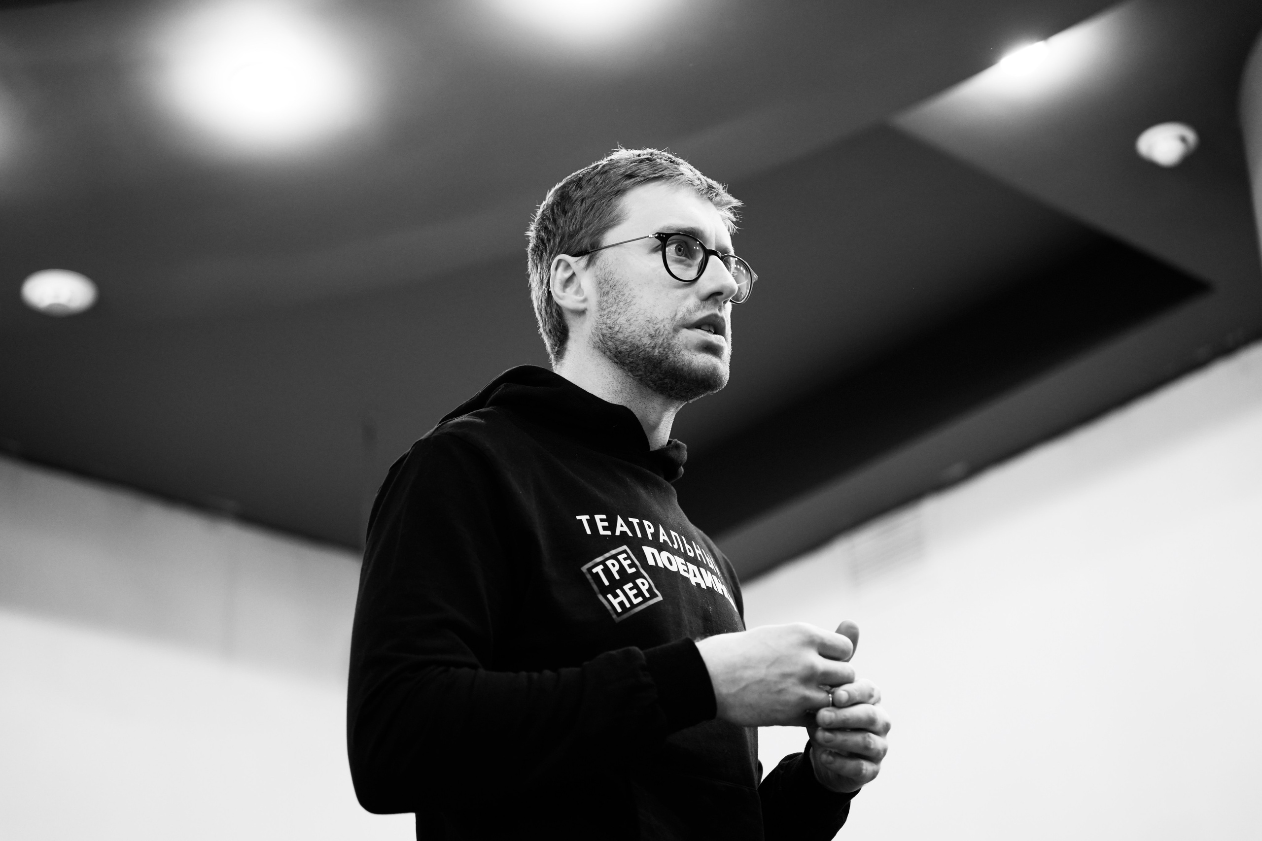 Театр. Анна Жукова — Режиссёр кино и цирка, сценарист, фотограф