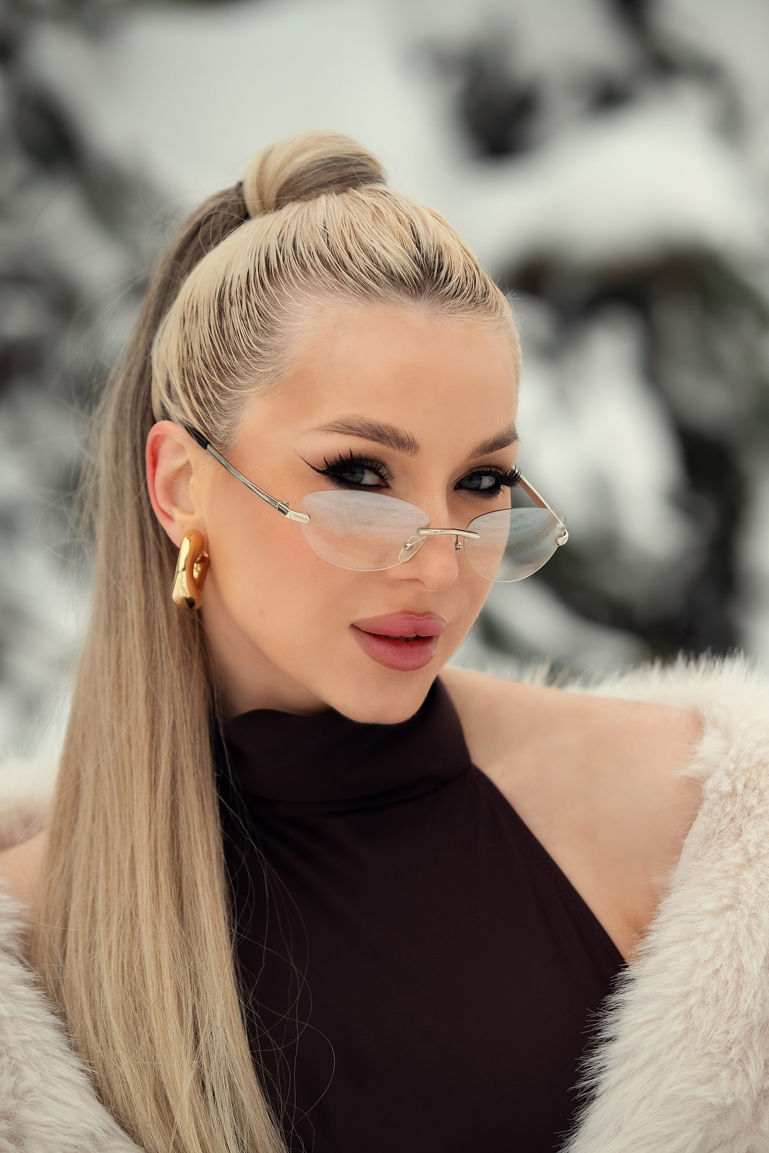 Женя. Леся Ладова