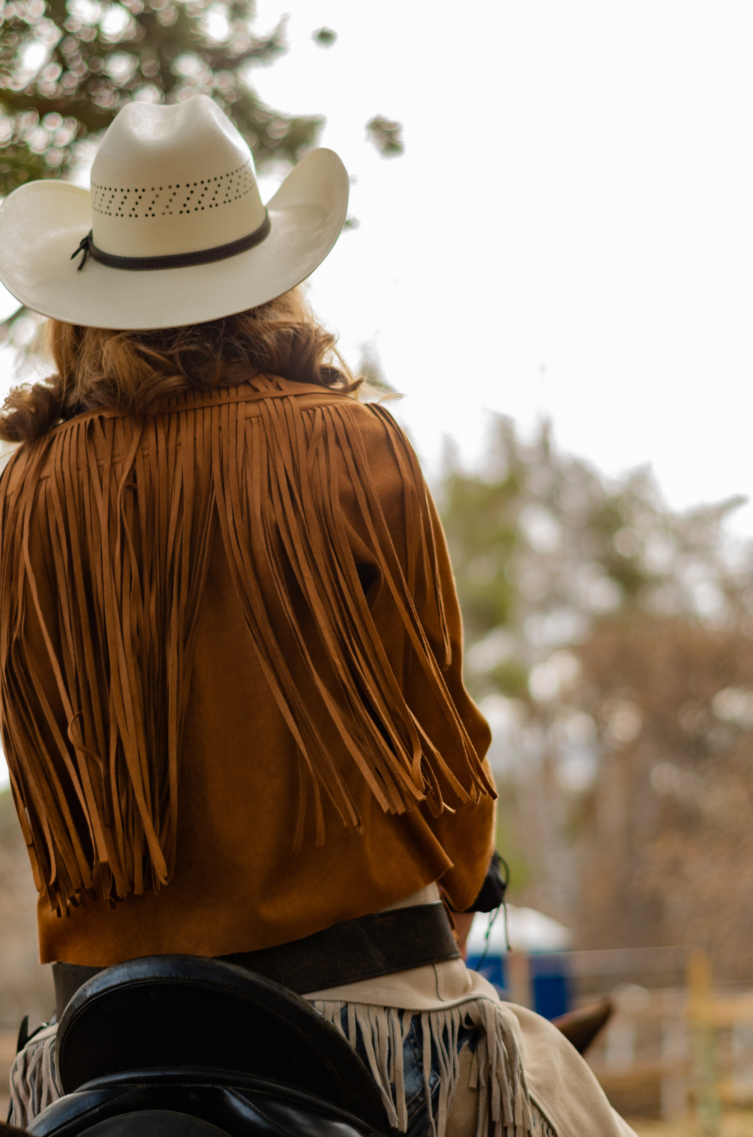 Ковбойская девчонка. Фотограф Марина Доглядная Челябинск фотосессии с лошадьми, мотоциклами
