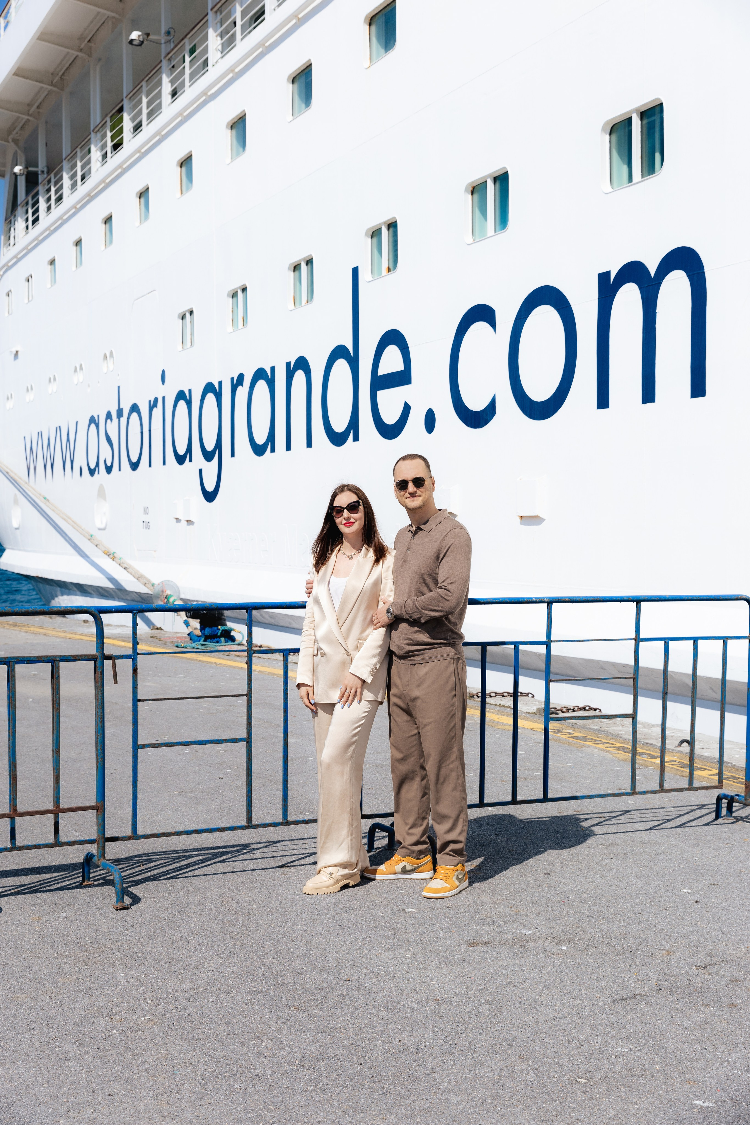 Фотосессии на судне. Фото департамент круизного лайнера Астория Гранде