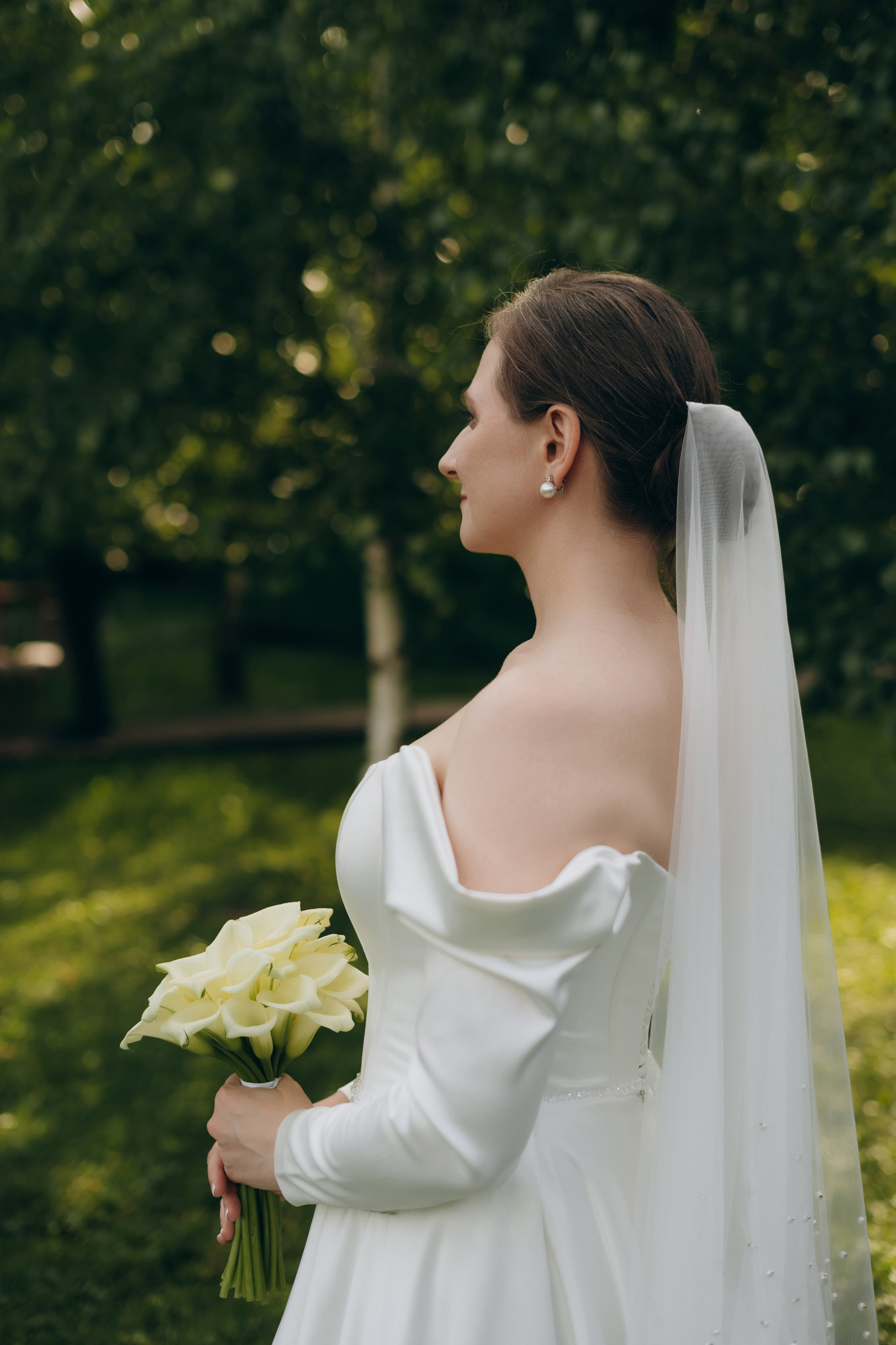 Свадебная фотосессия в Москве / Библиотека-читальня им. А. С. Пушкина. Фотограф Москва Виктория-Антуанетта