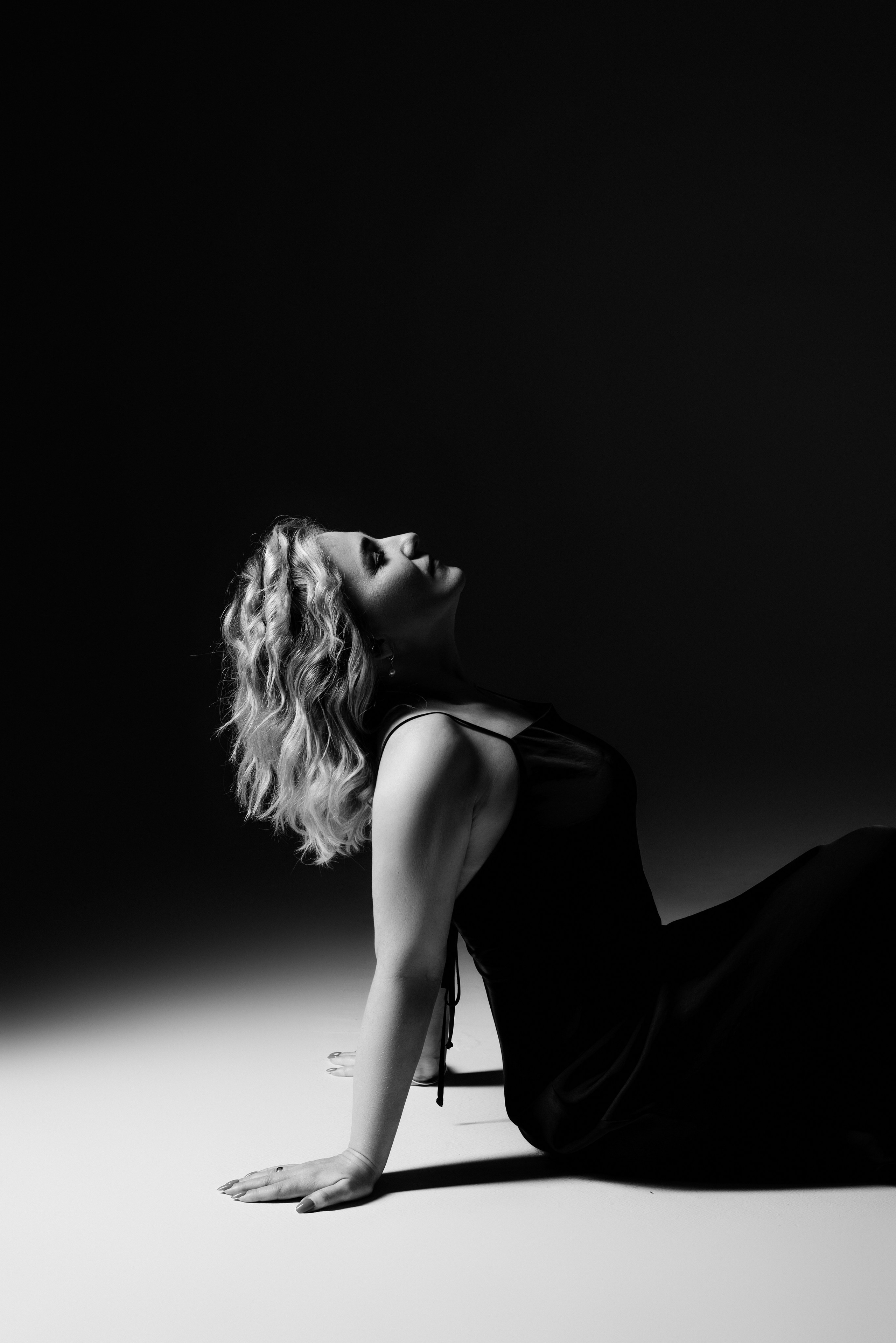 Студийная на циклораме. Фотограф Алексин, Тула