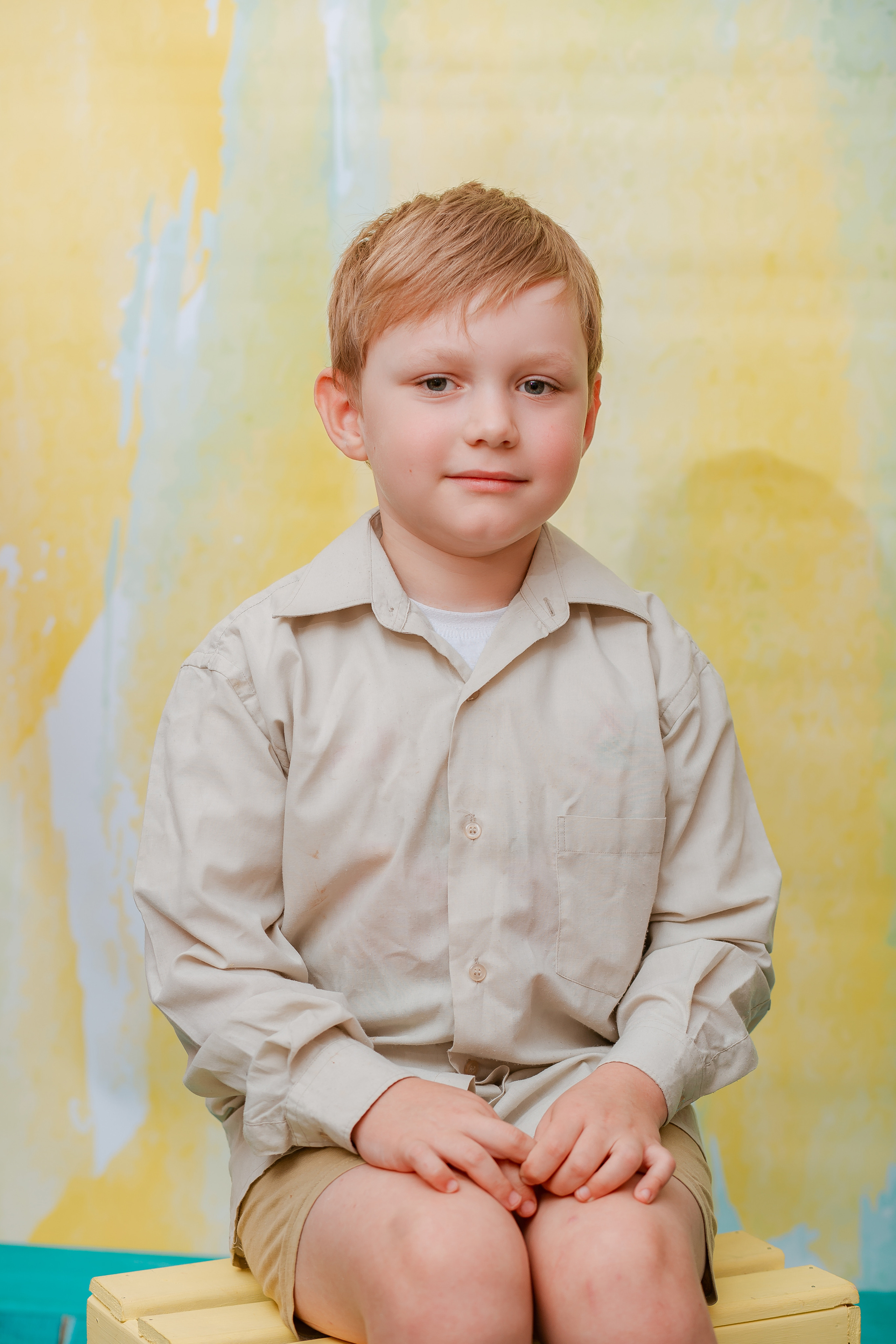 Фотосъёмка для выпускного диплома на 2 разворота. Студия выпускных альбомов Остров