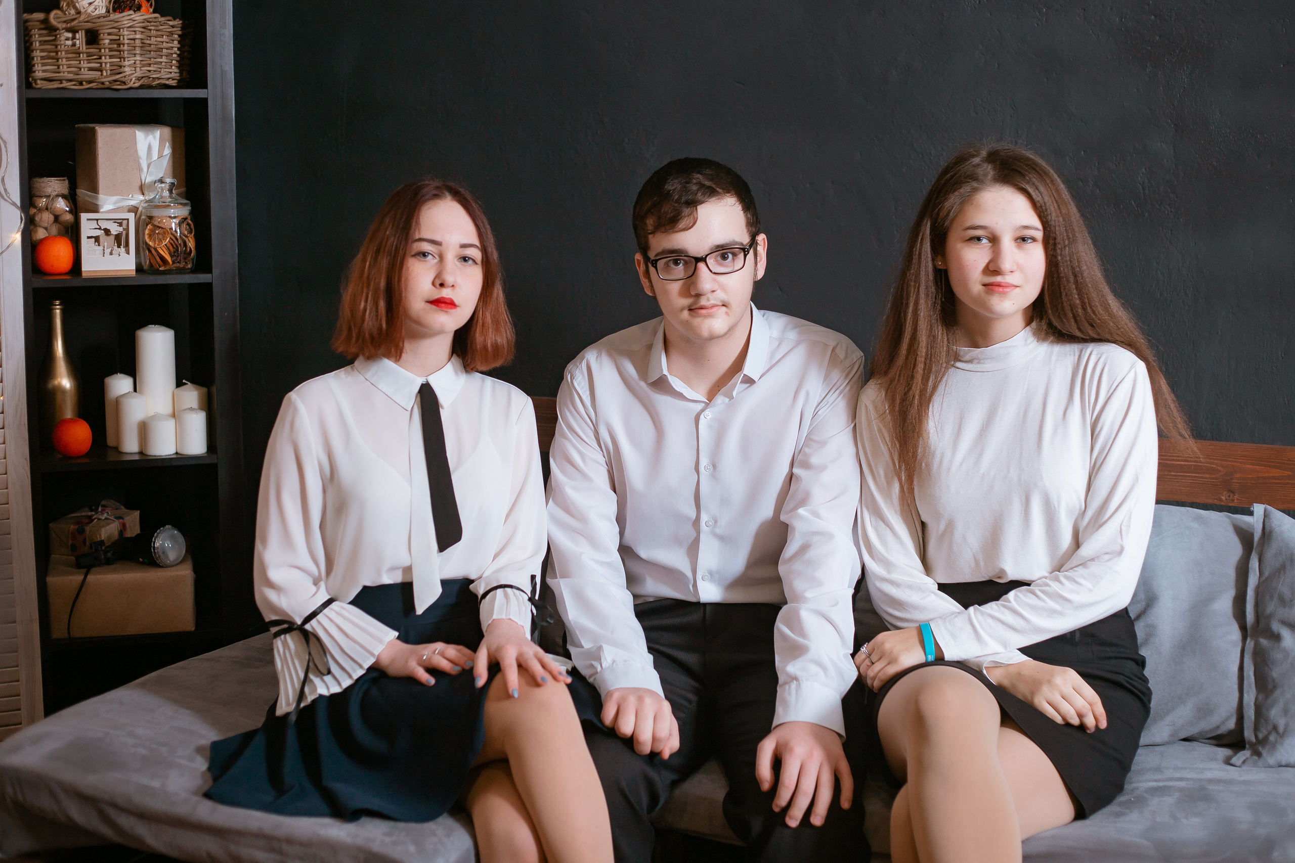 Студийная съемка для выпускного диплома. Студия выпускных альбомов Остров