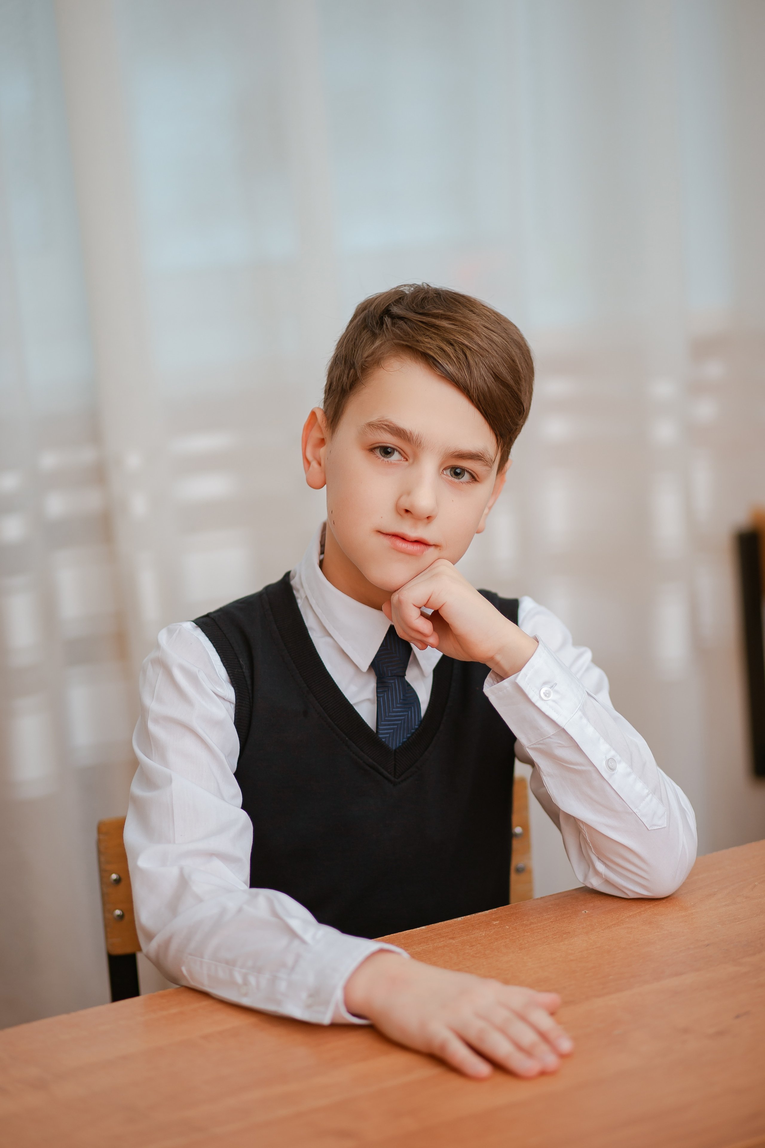 Выпускники 4 класса для фотокниги. Студия выпускных альбомов Остров