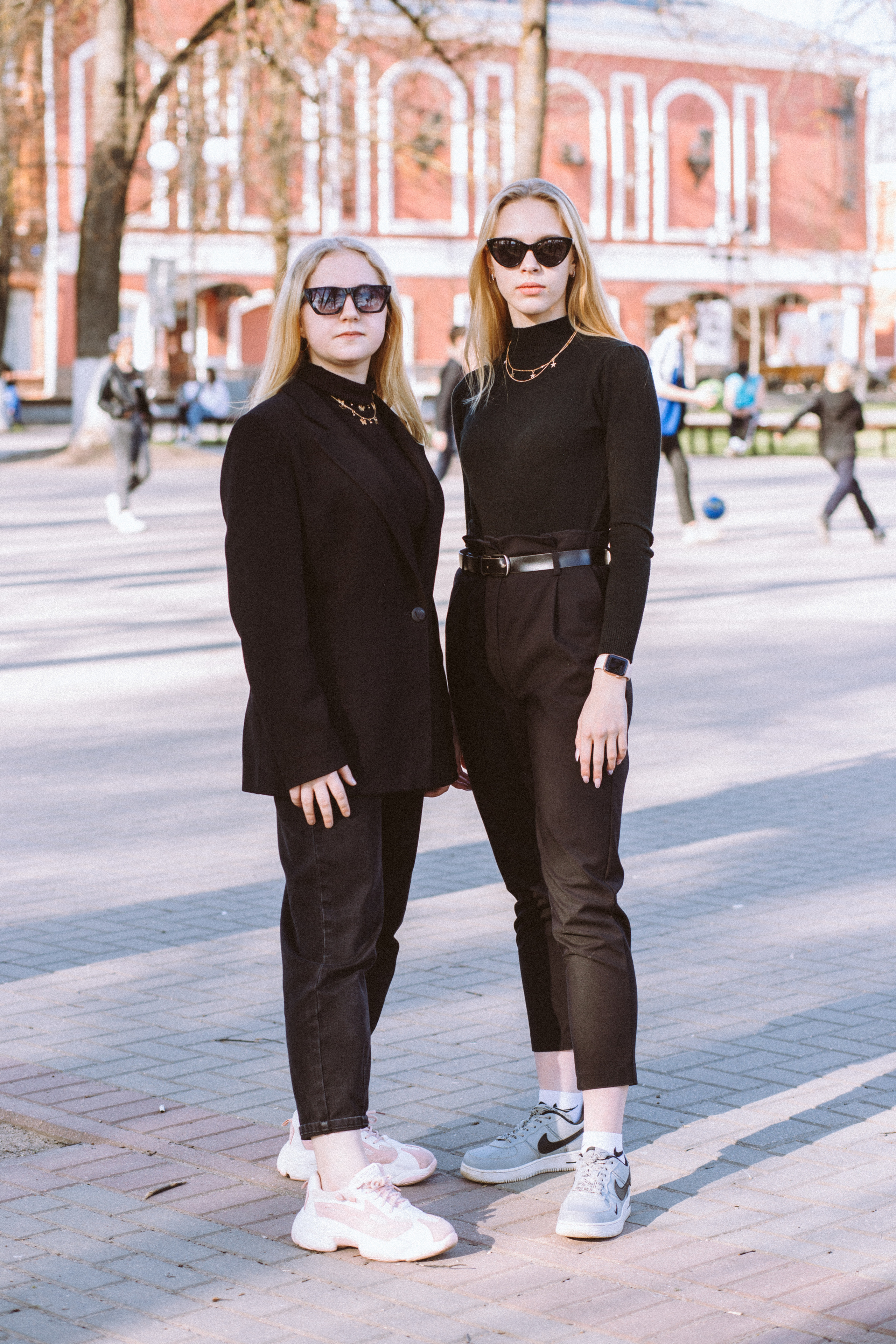 Съёмка для выпускного журнала «в стиле». Студия выпускных альбомов Остров