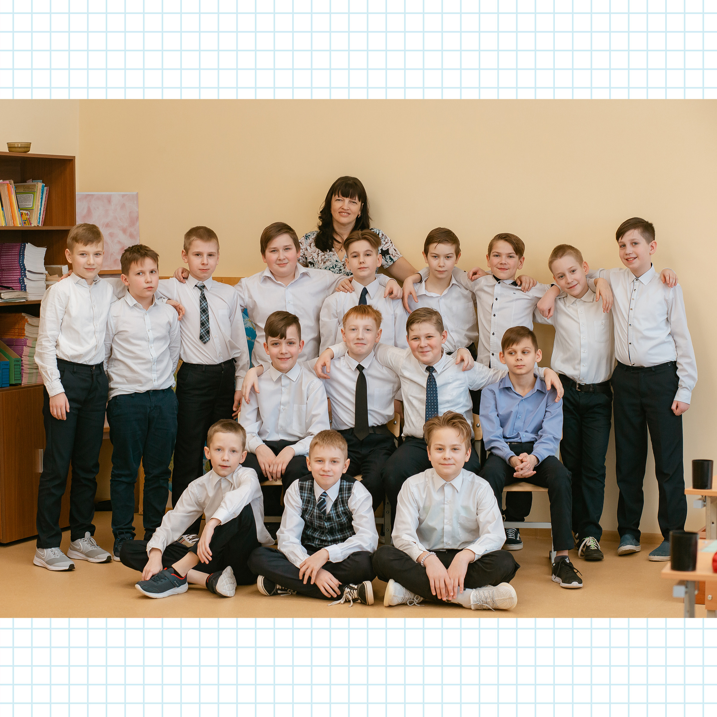 Фотокниги — много страниц (4 класс). Студия выпускных альбомов Остров