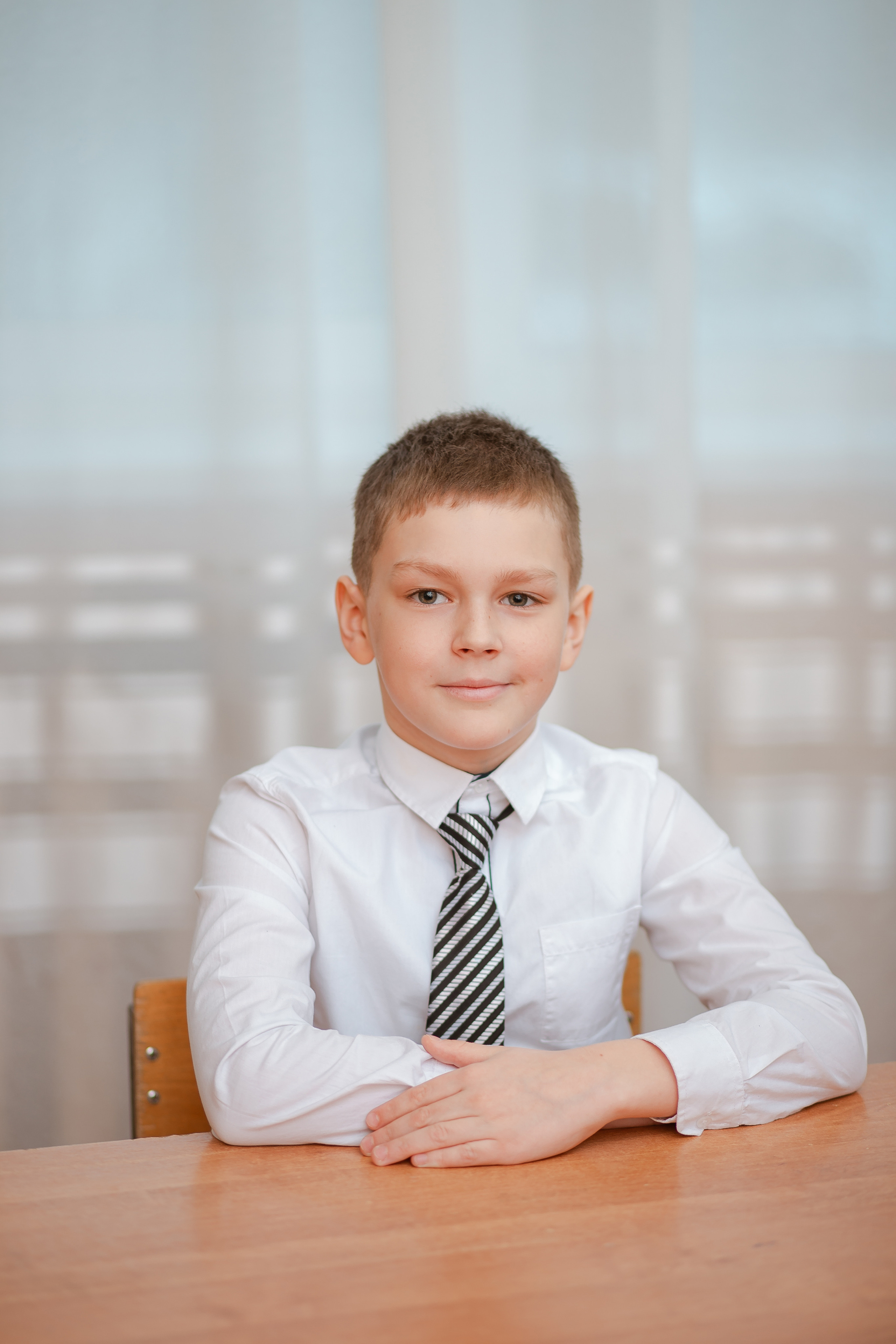 Выпускники 4 класса для фотокниги. Студия выпускных альбомов Остров