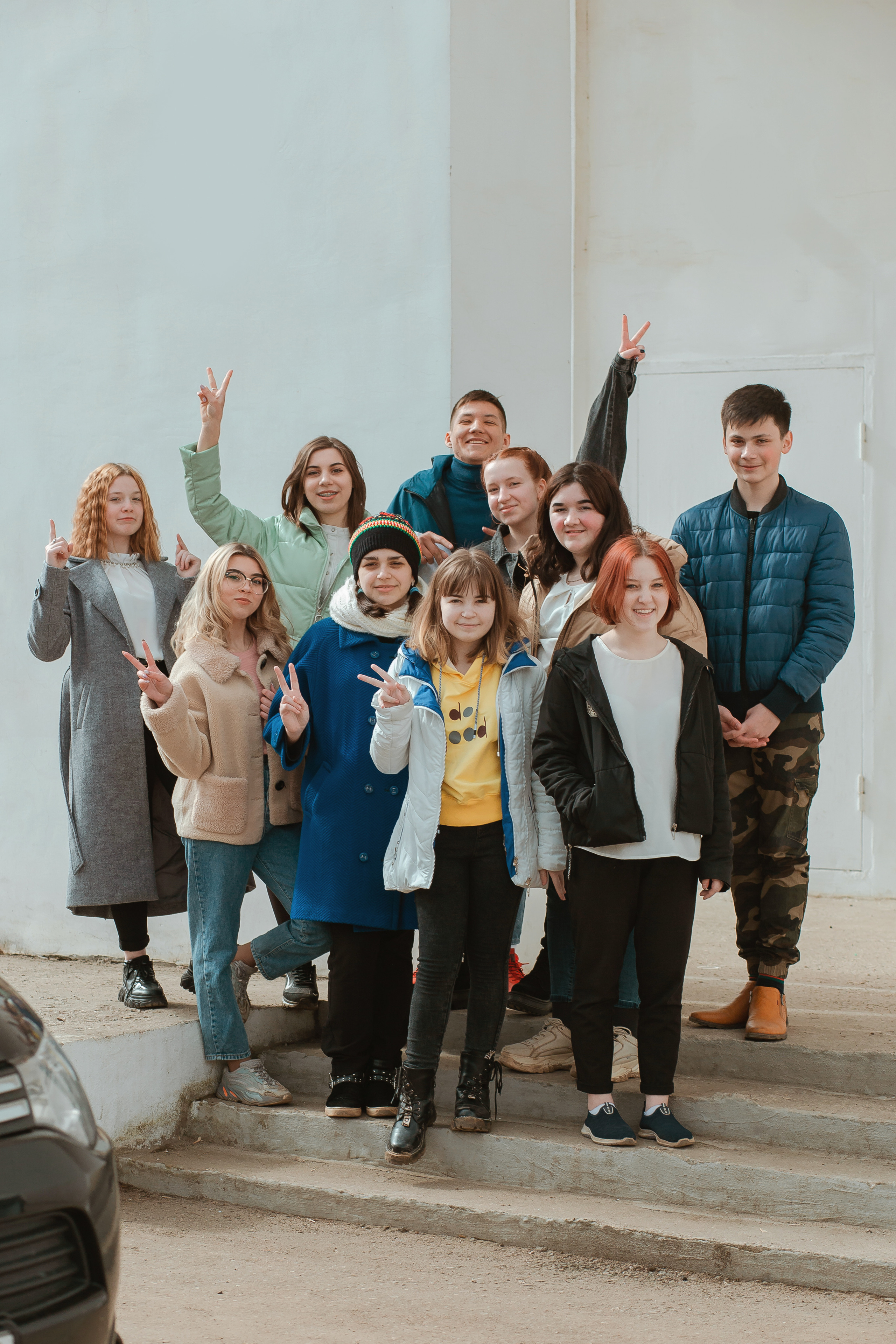 Студийная съемка выпускников для журнала. Студия выпускных альбомов Остров