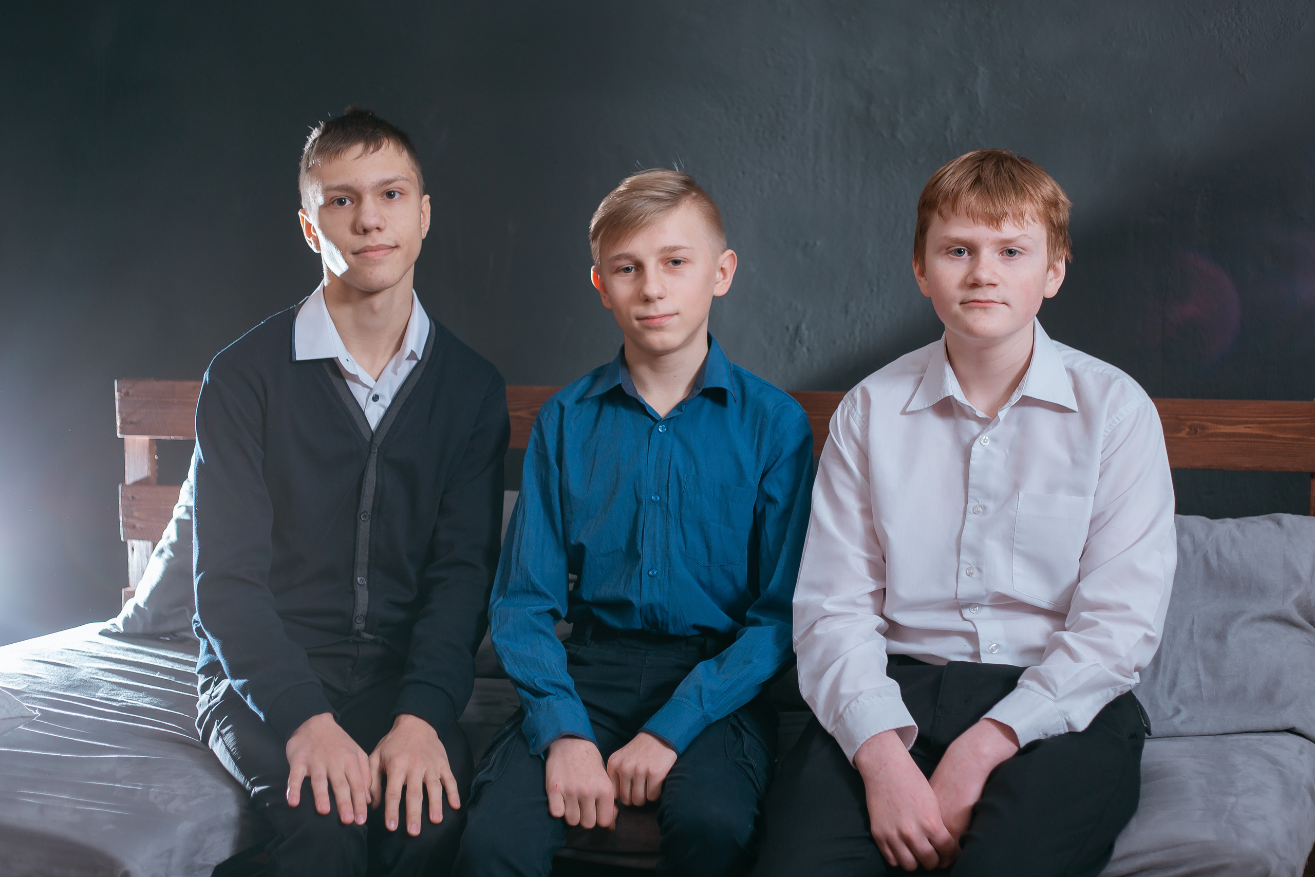 Студийная съемка для выпускного диплома. Студия выпускных альбомов Остров