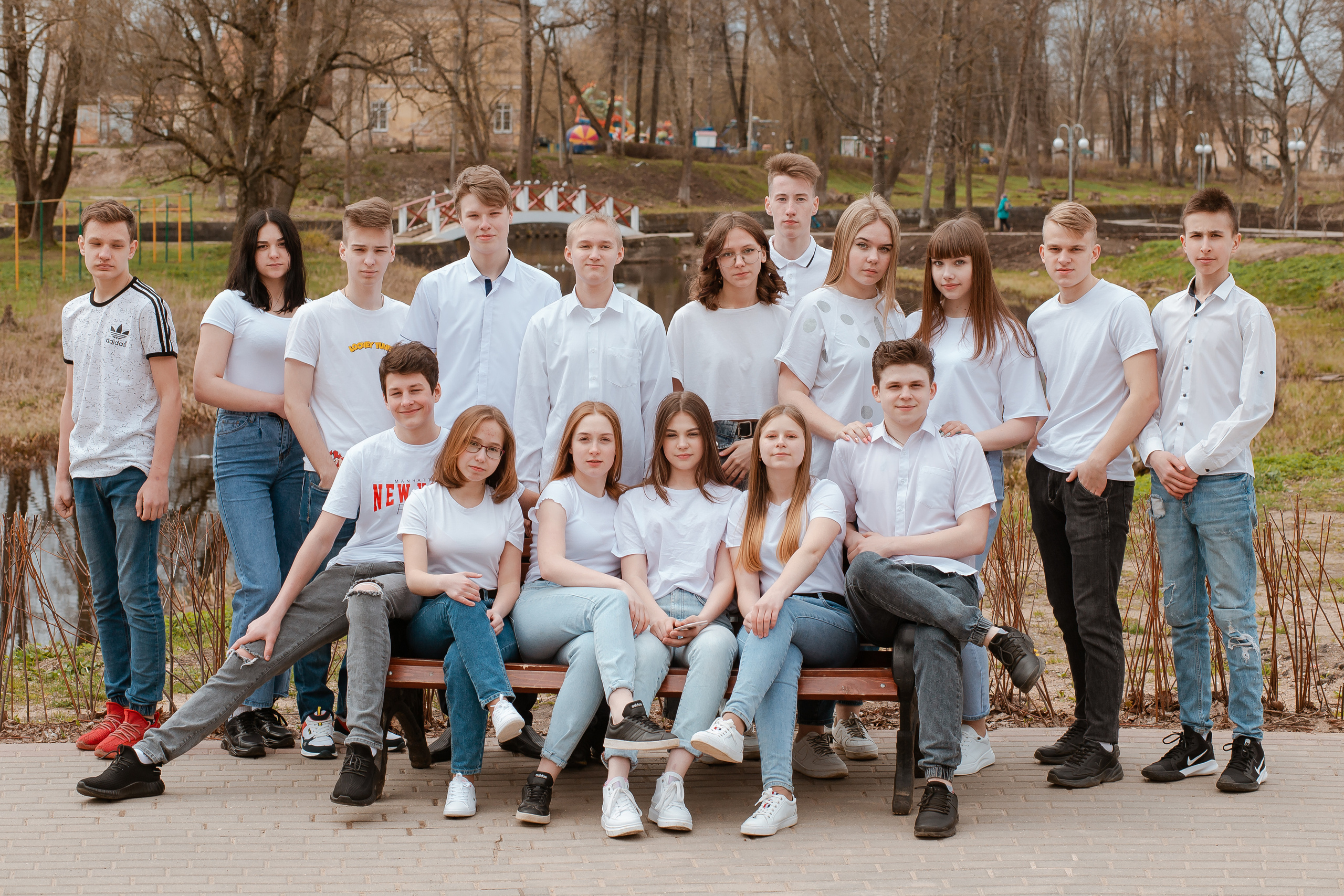 Съемка весной в студии и на улице. Студия выпускных альбомов Остров