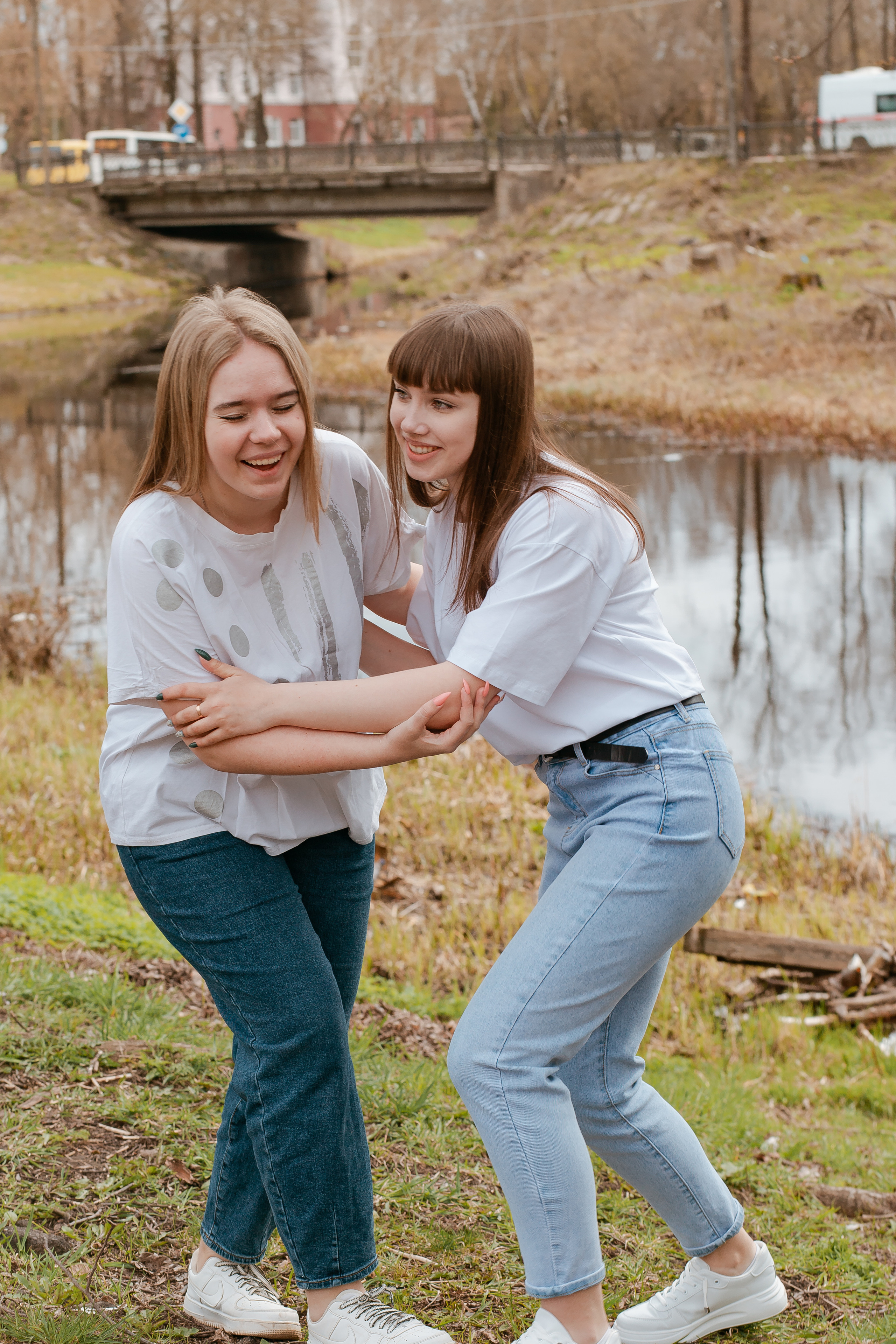 Съемка весной в студии и на улице. Студия выпускных альбомов Остров