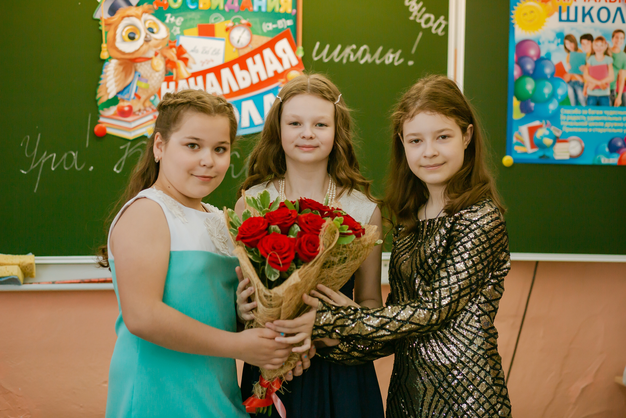 Фотосессия для выпускников 4 класса. Студия выпускных альбомов Остров