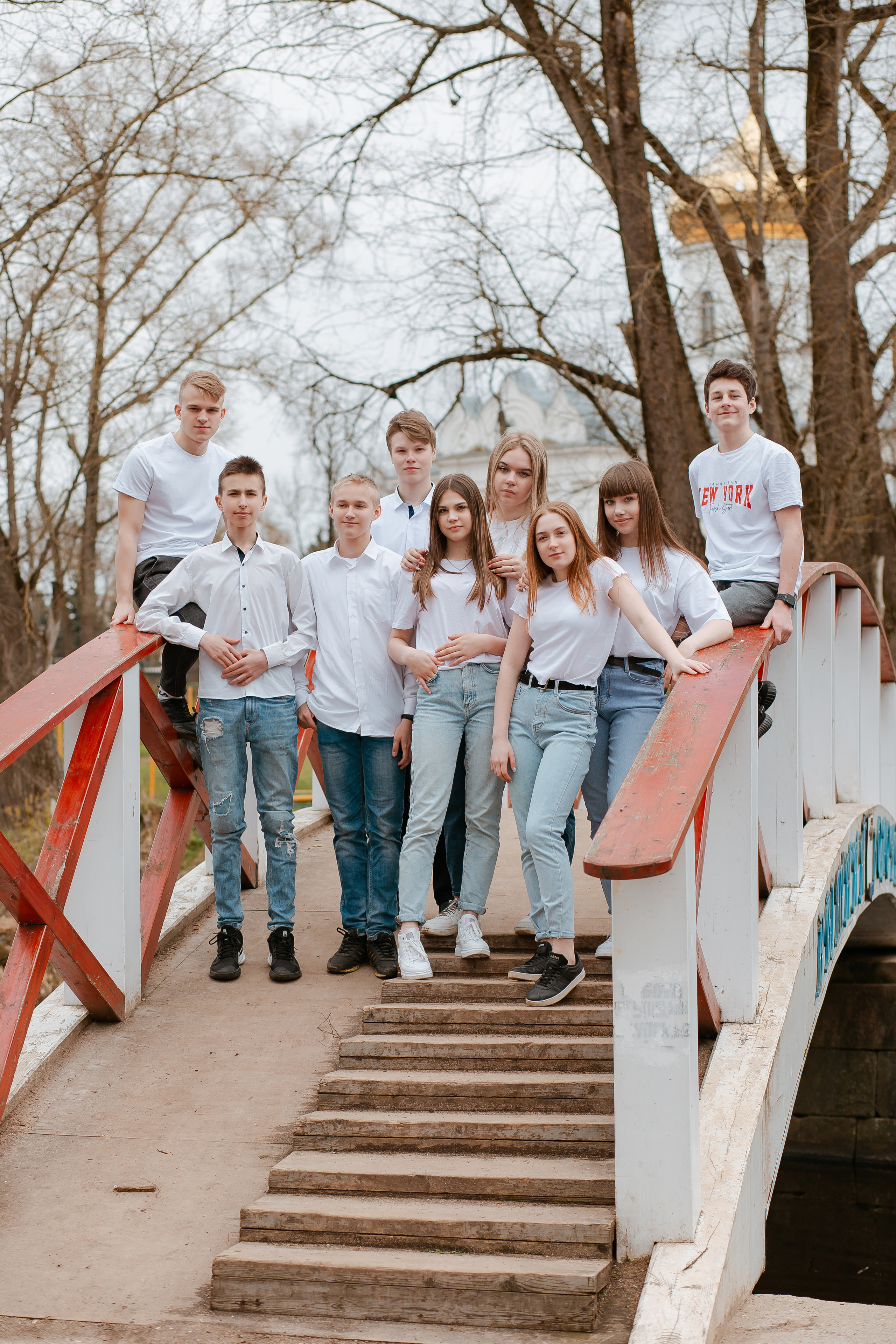 Съемка весной в студии и на улице. Студия выпускных альбомов Остров