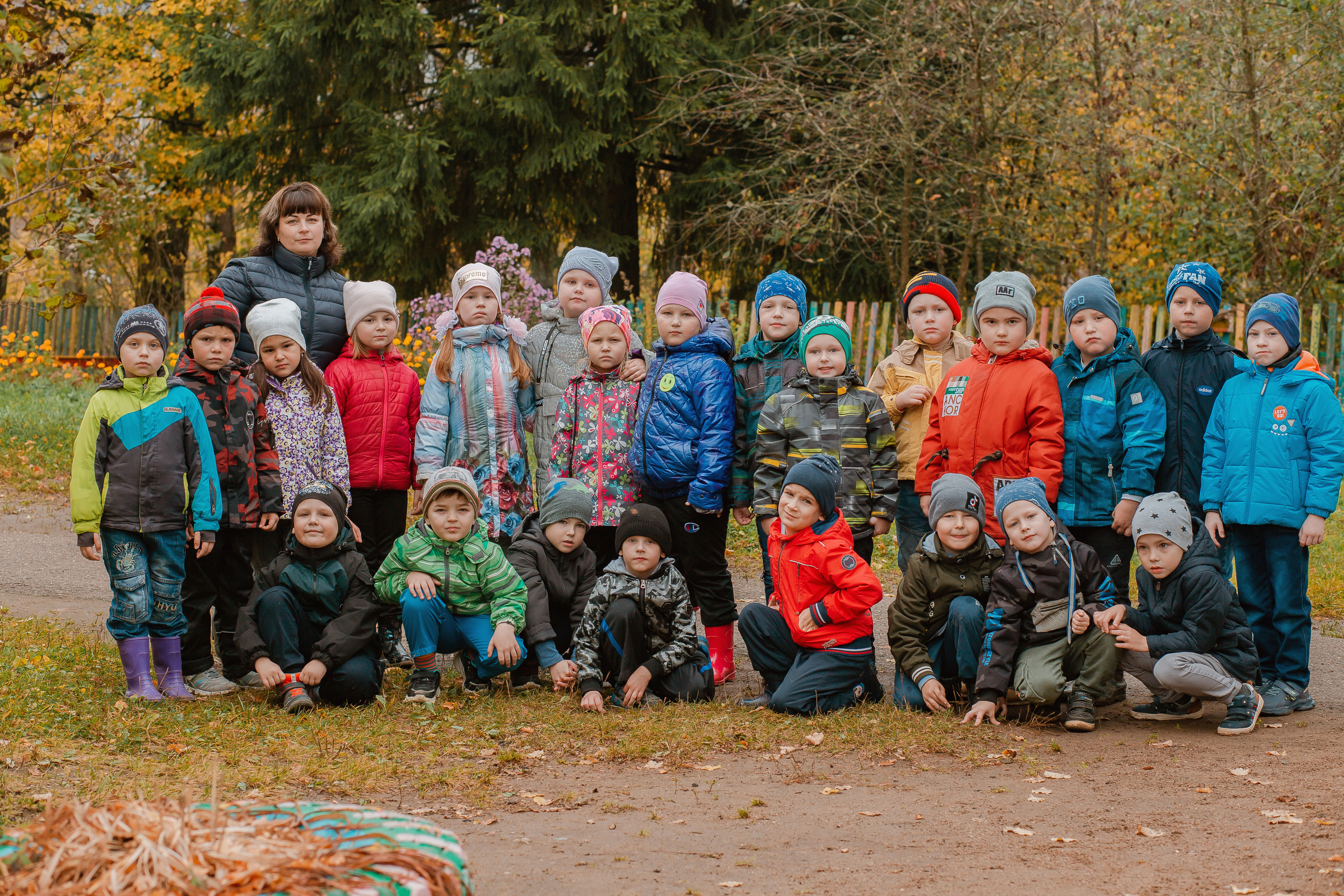 Фотосъёмка для выпускного диплома на 2 разворота. Студия выпускных альбомов Остров