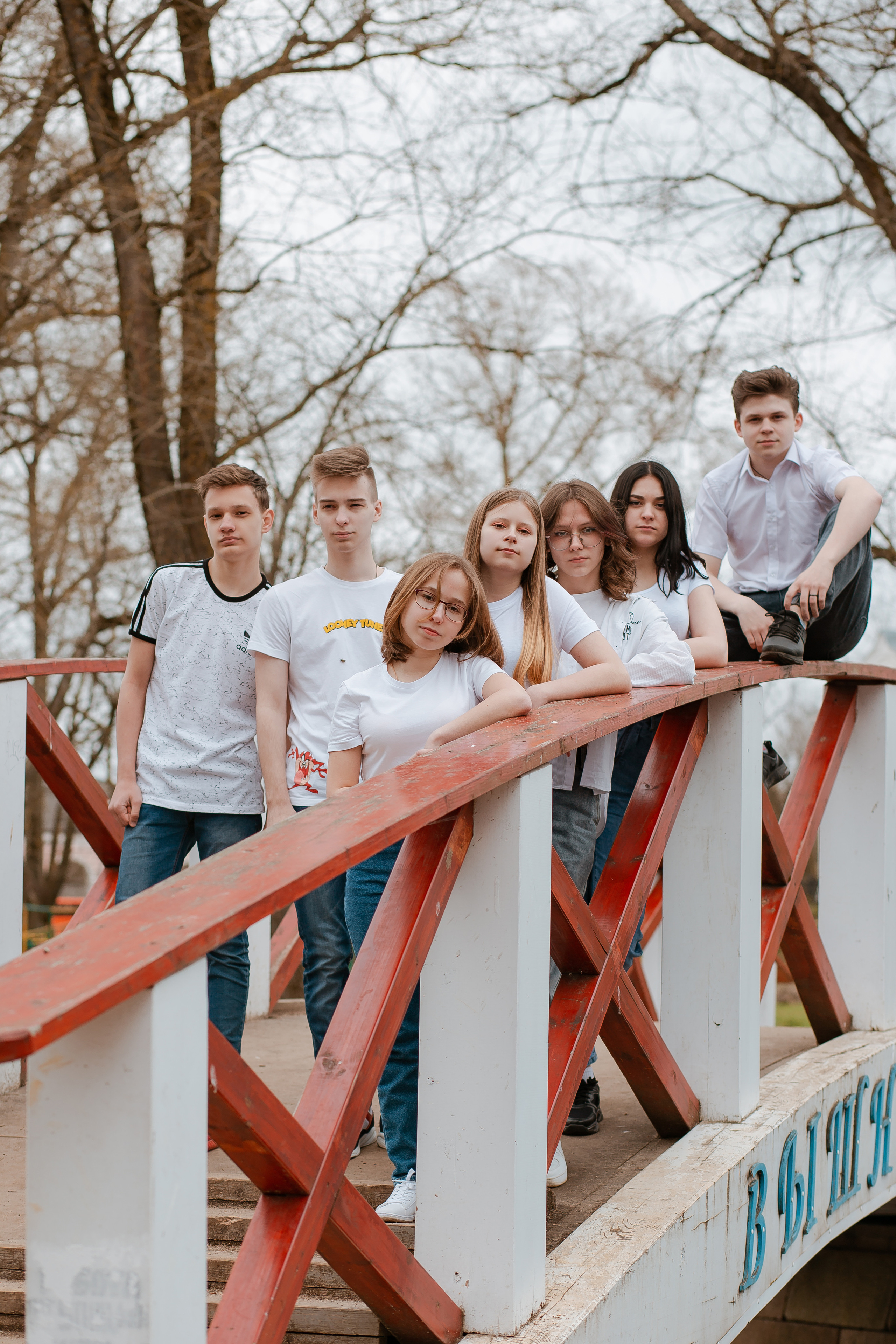 Съемка весной в студии и на улице. Студия выпускных альбомов Остров