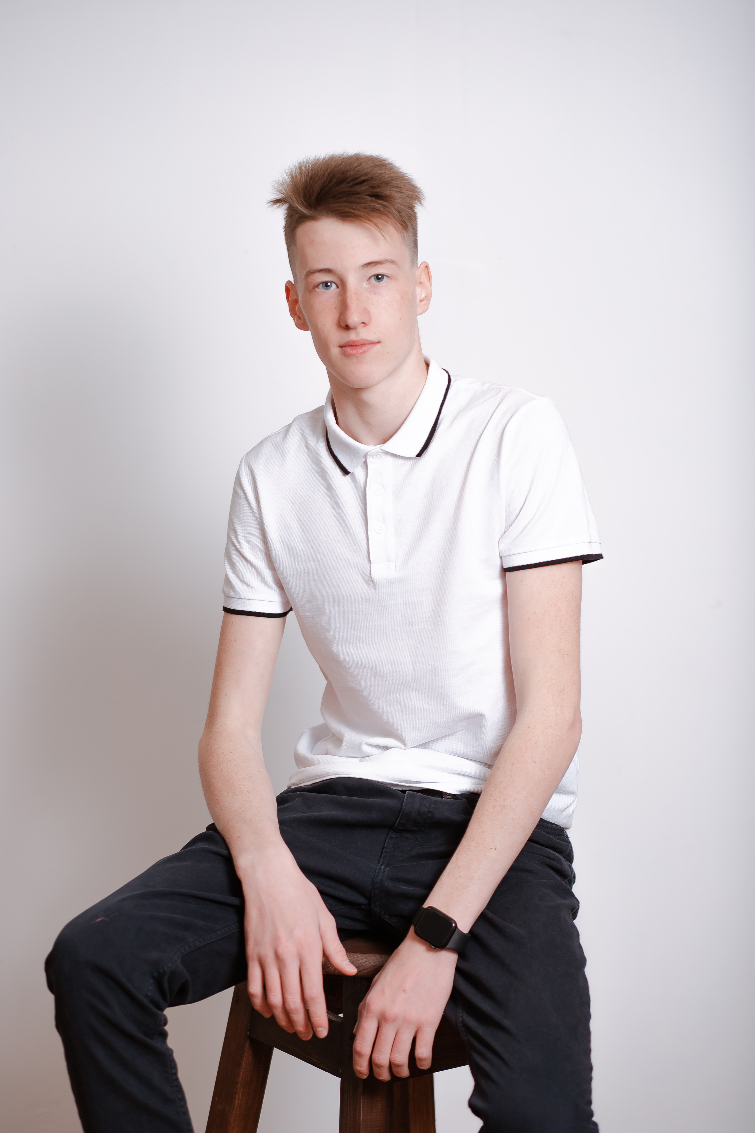 Съемка весной в студии и на улице. Студия выпускных альбомов Остров