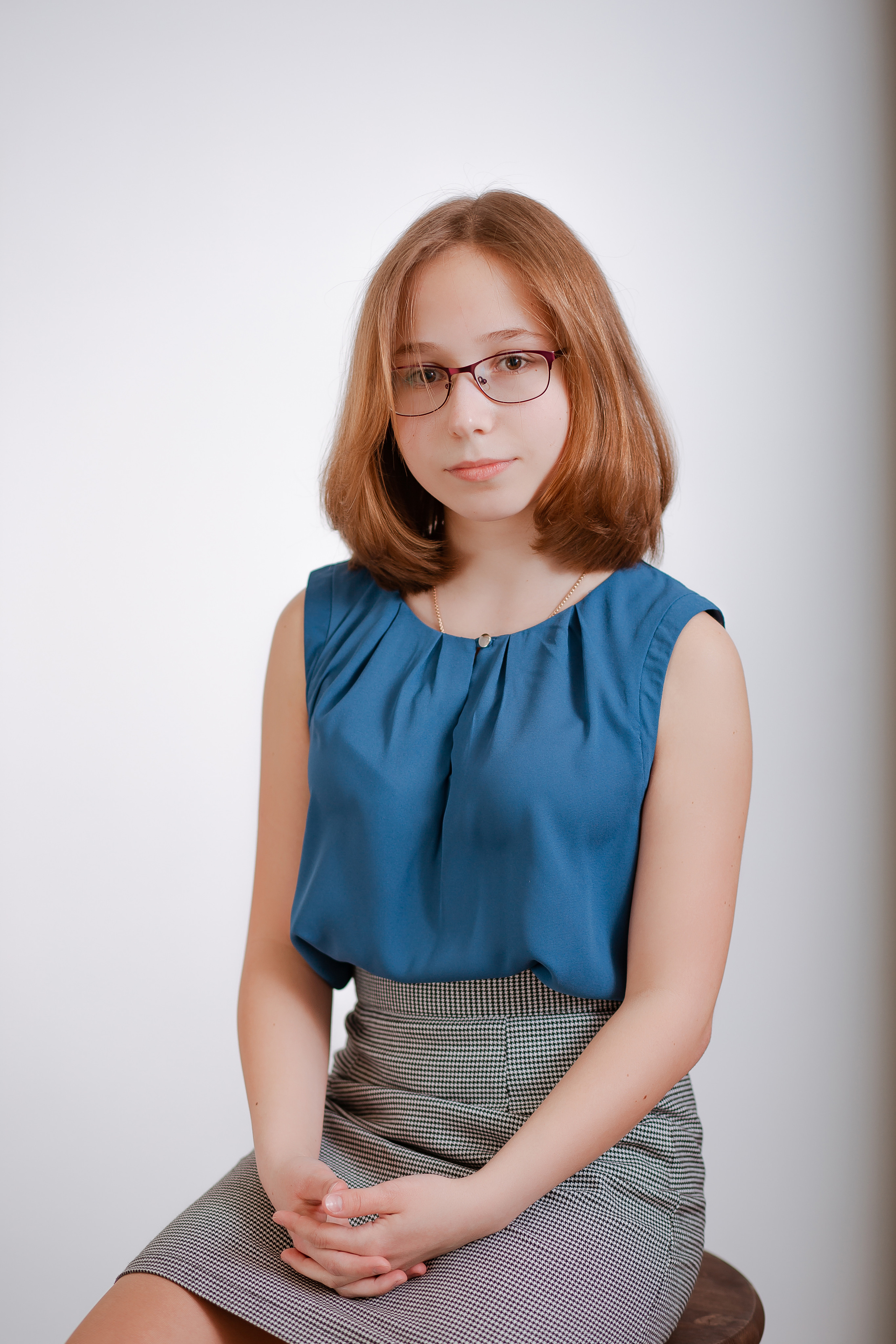 Съемка весной в студии и на улице. Студия выпускных альбомов Остров