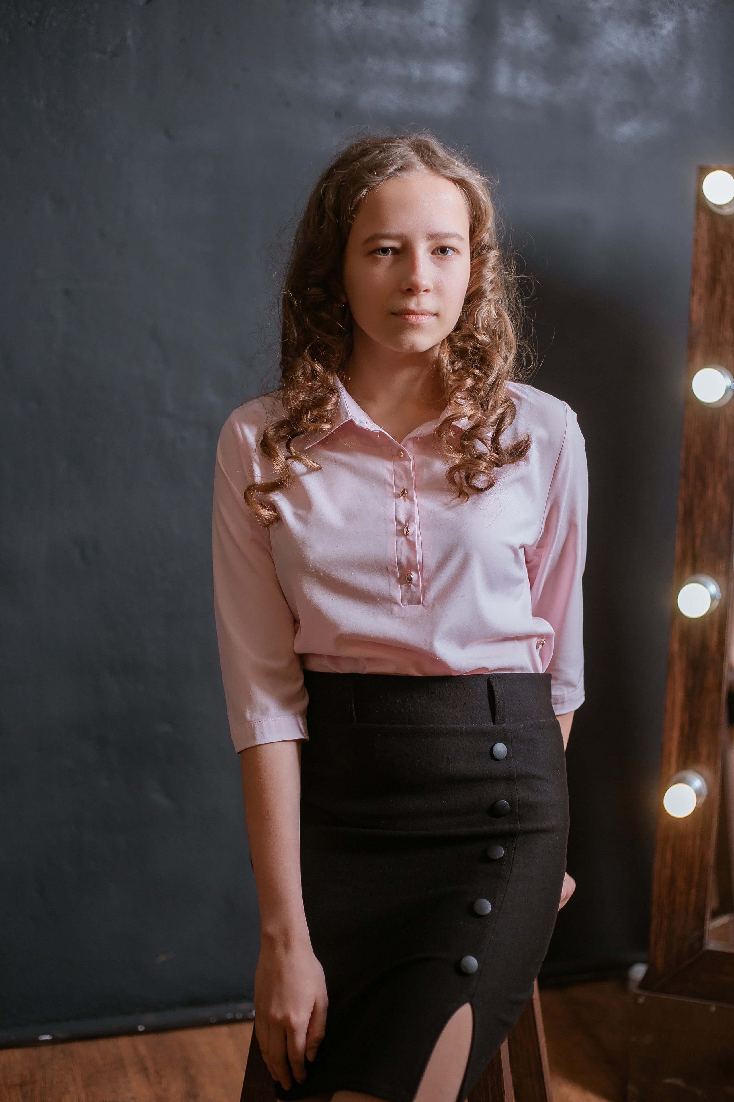 Студийная съемка для выпускного диплома. Студия выпускных альбомов Остров